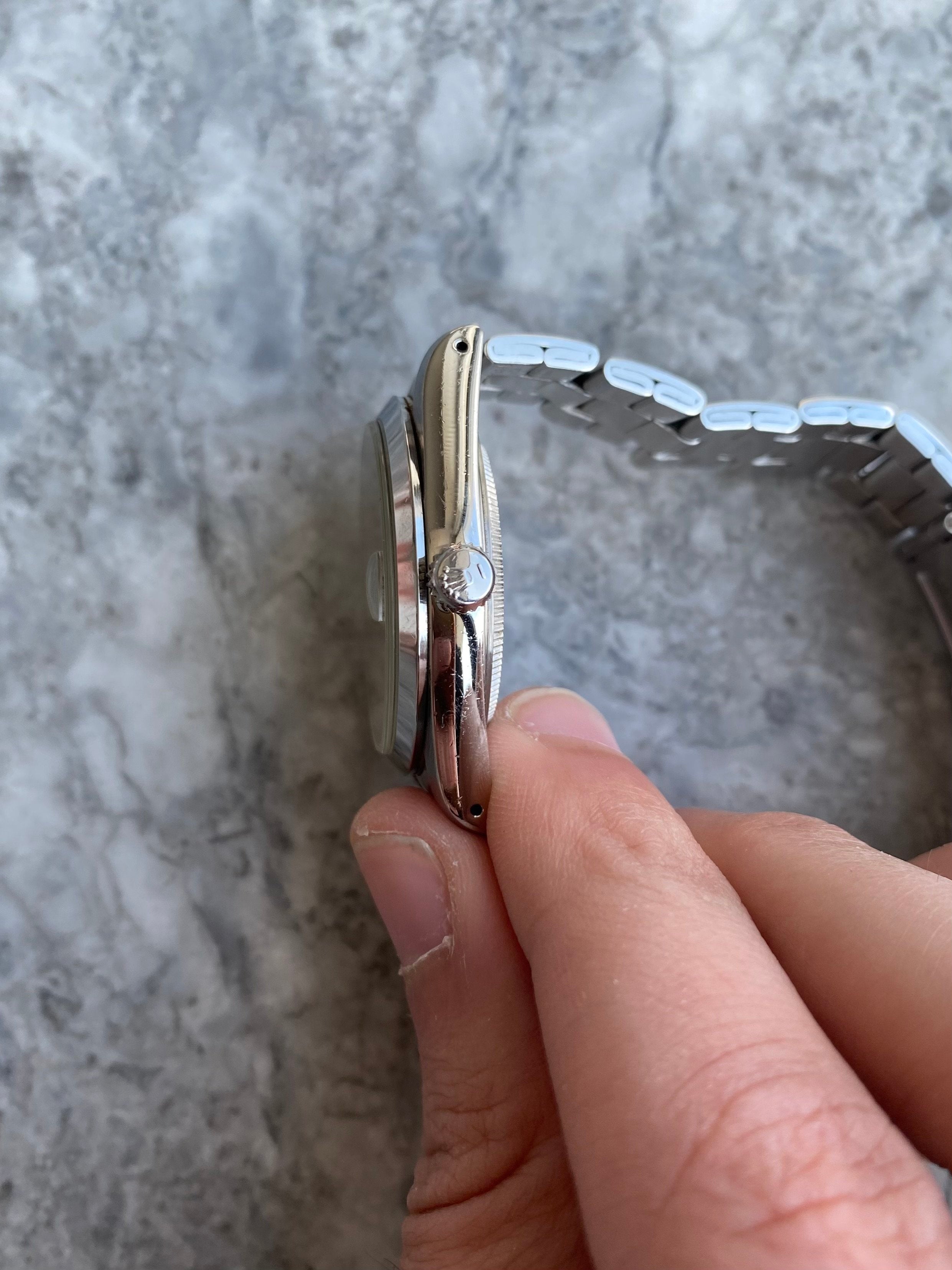 Tudor Prince Date 74000 - Box and Papers