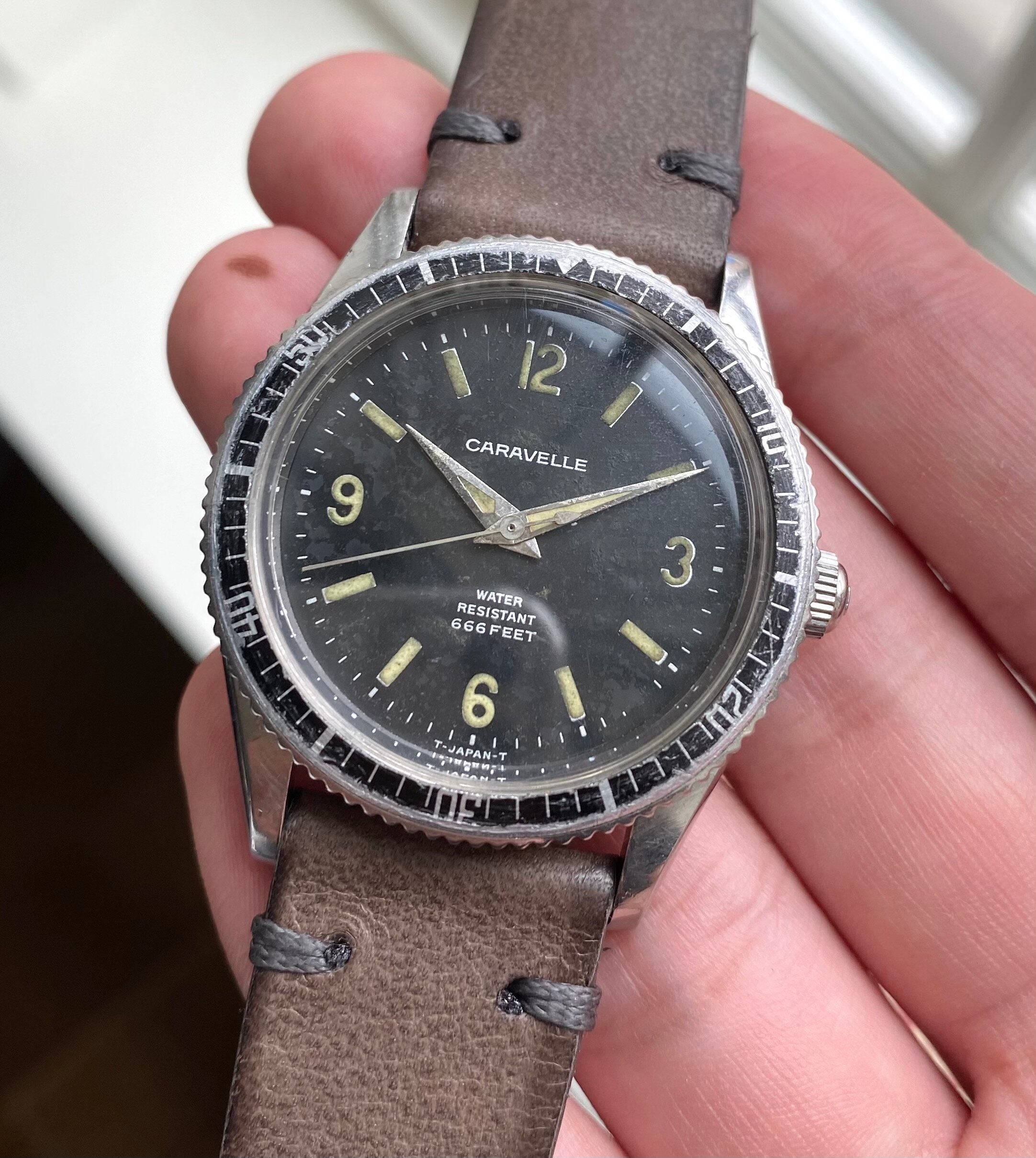 Caravelle Sea Hunter — Explorer Dial