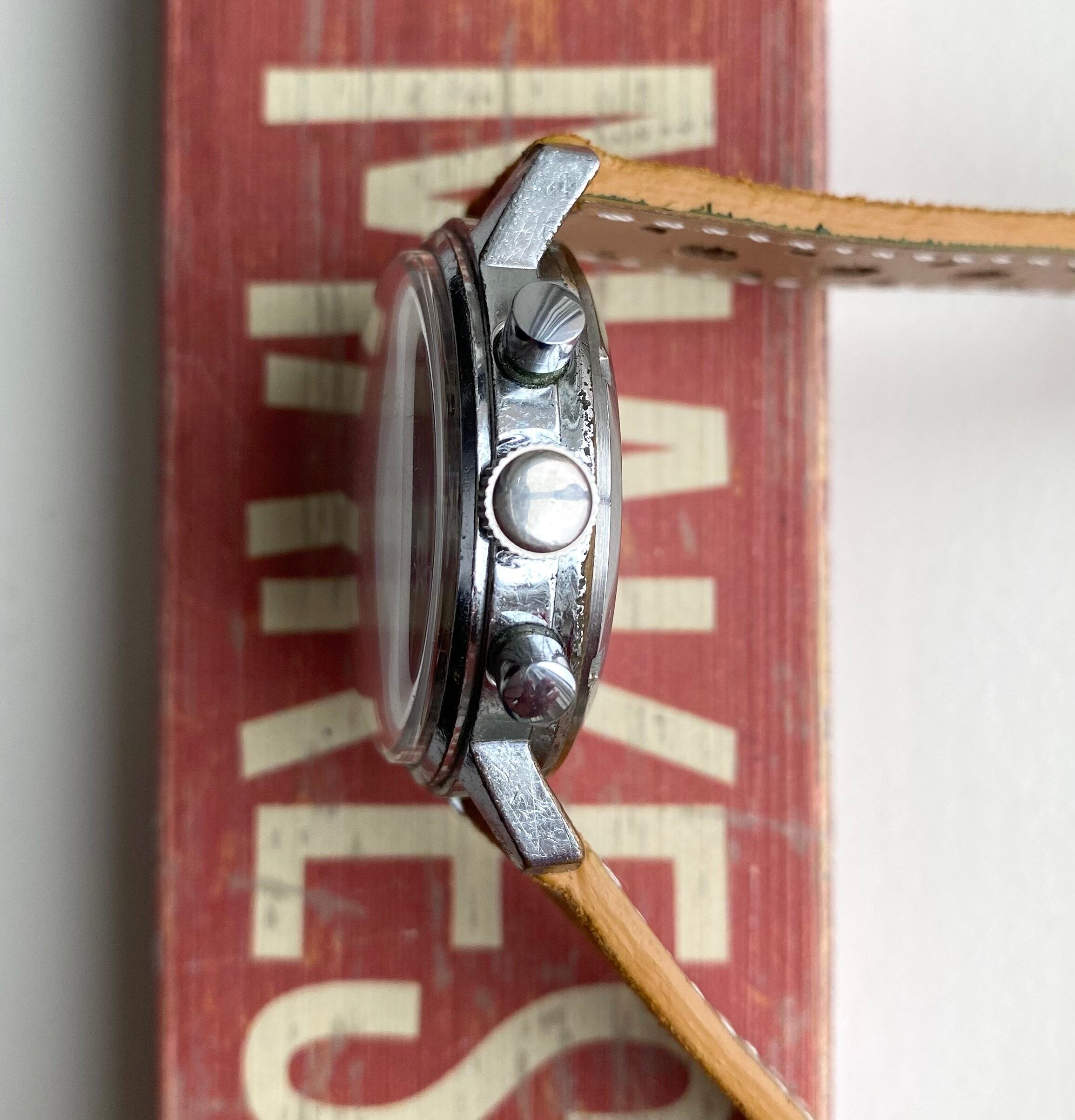 Le Jour Chronograph — Tropical Dial