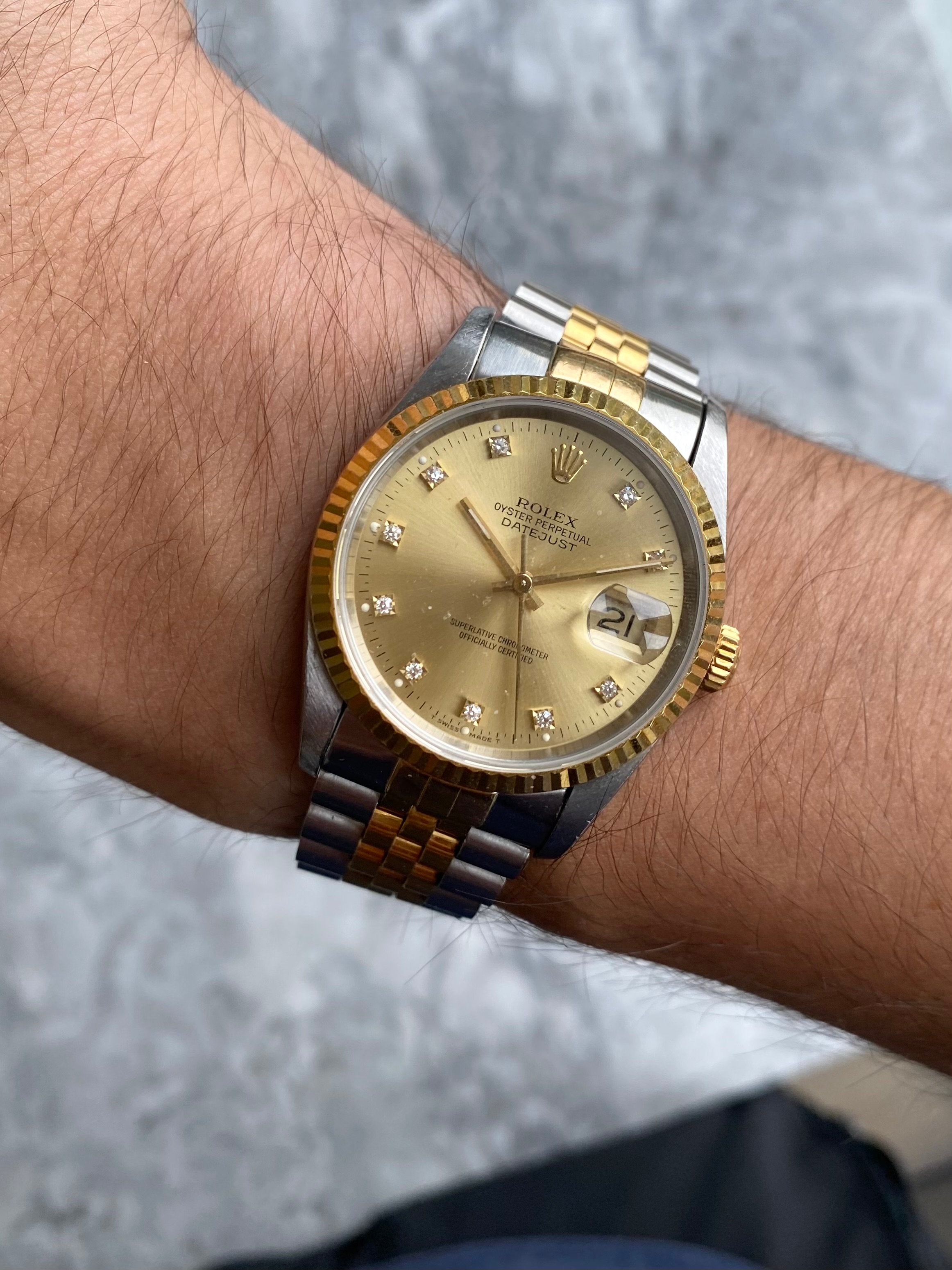 Rolex Datejust 16233G - Factory Diamond Dial.