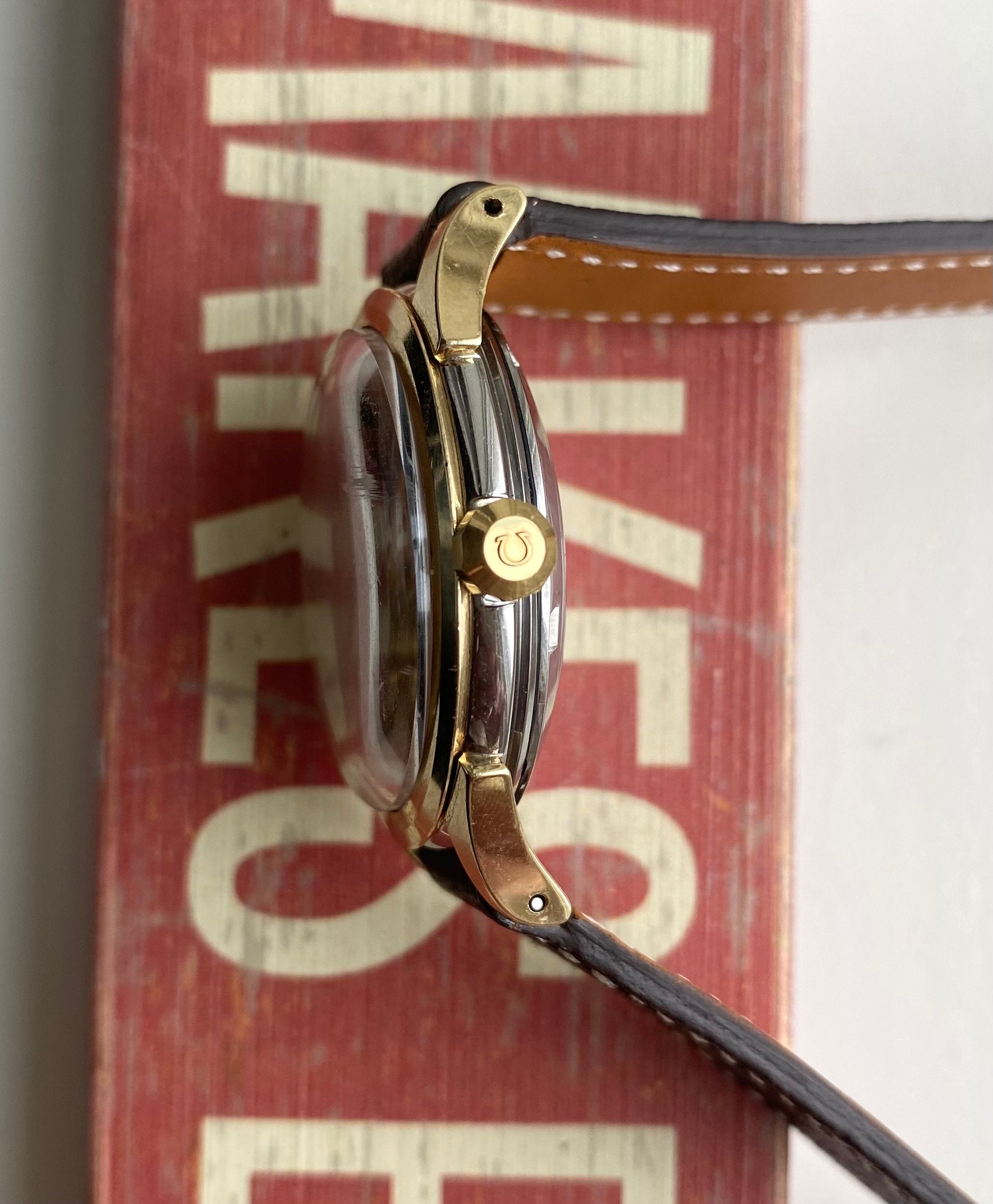 Omega Constellation — Pie Pan Crosshair Dial