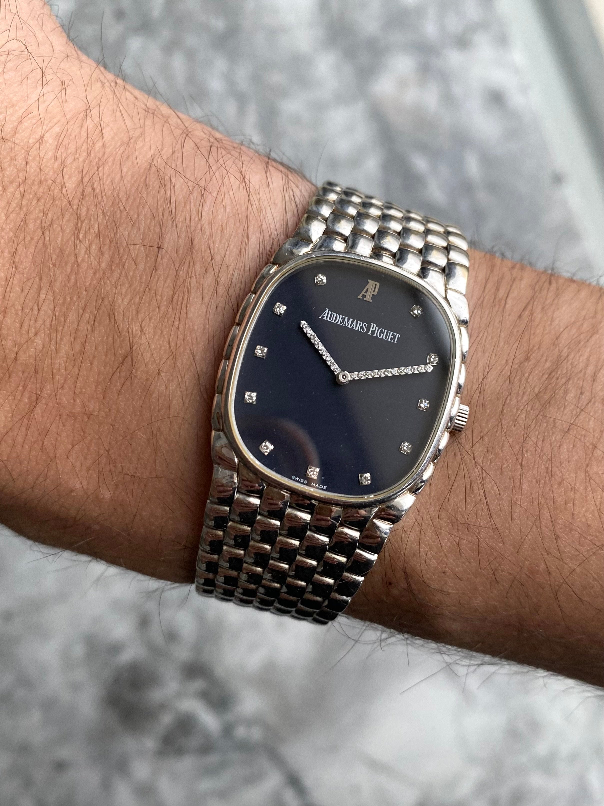 Audemars Piguet Cobra - 18K White Gold.