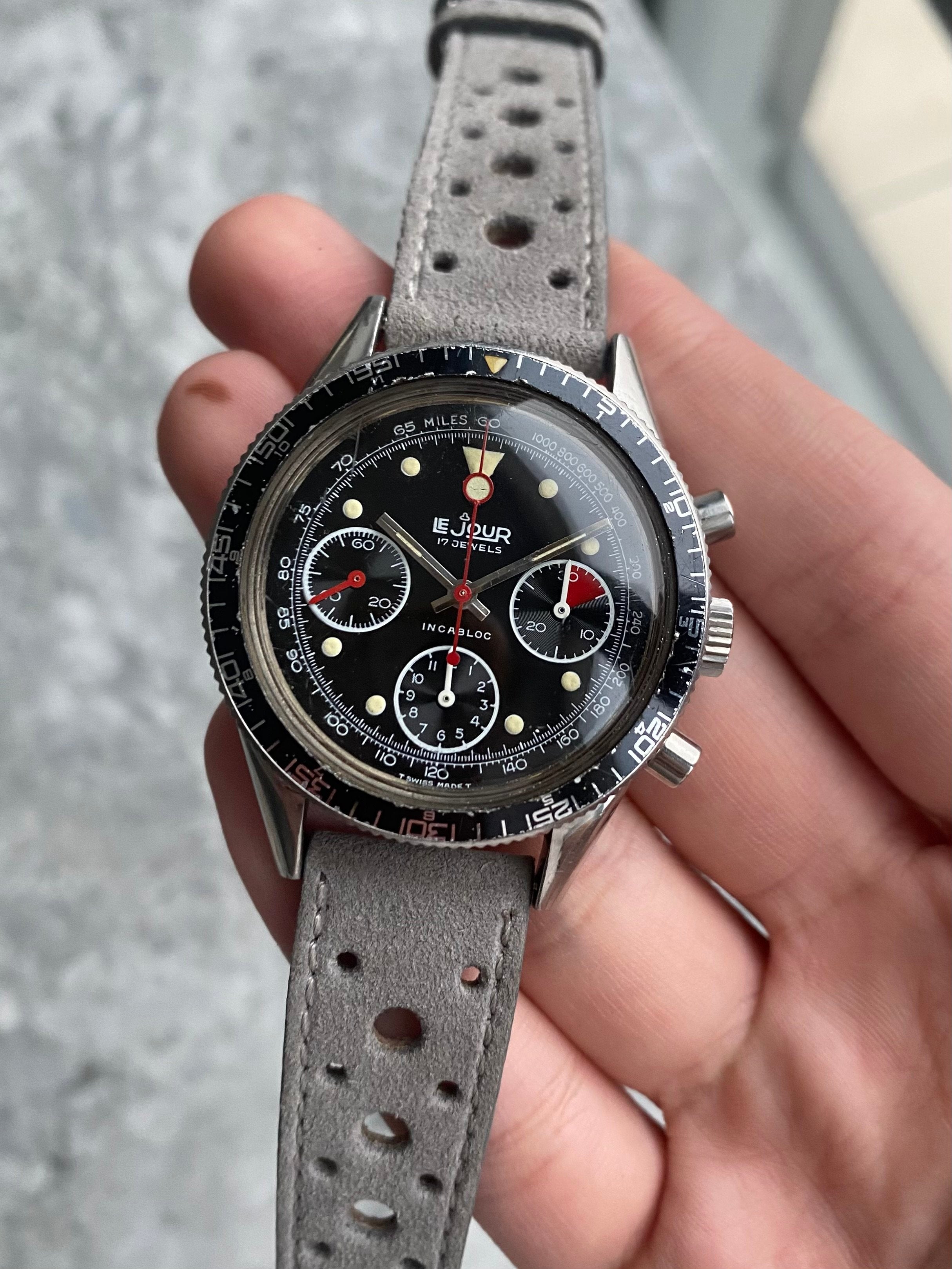 Le Jour Chronograph - Glossy Black