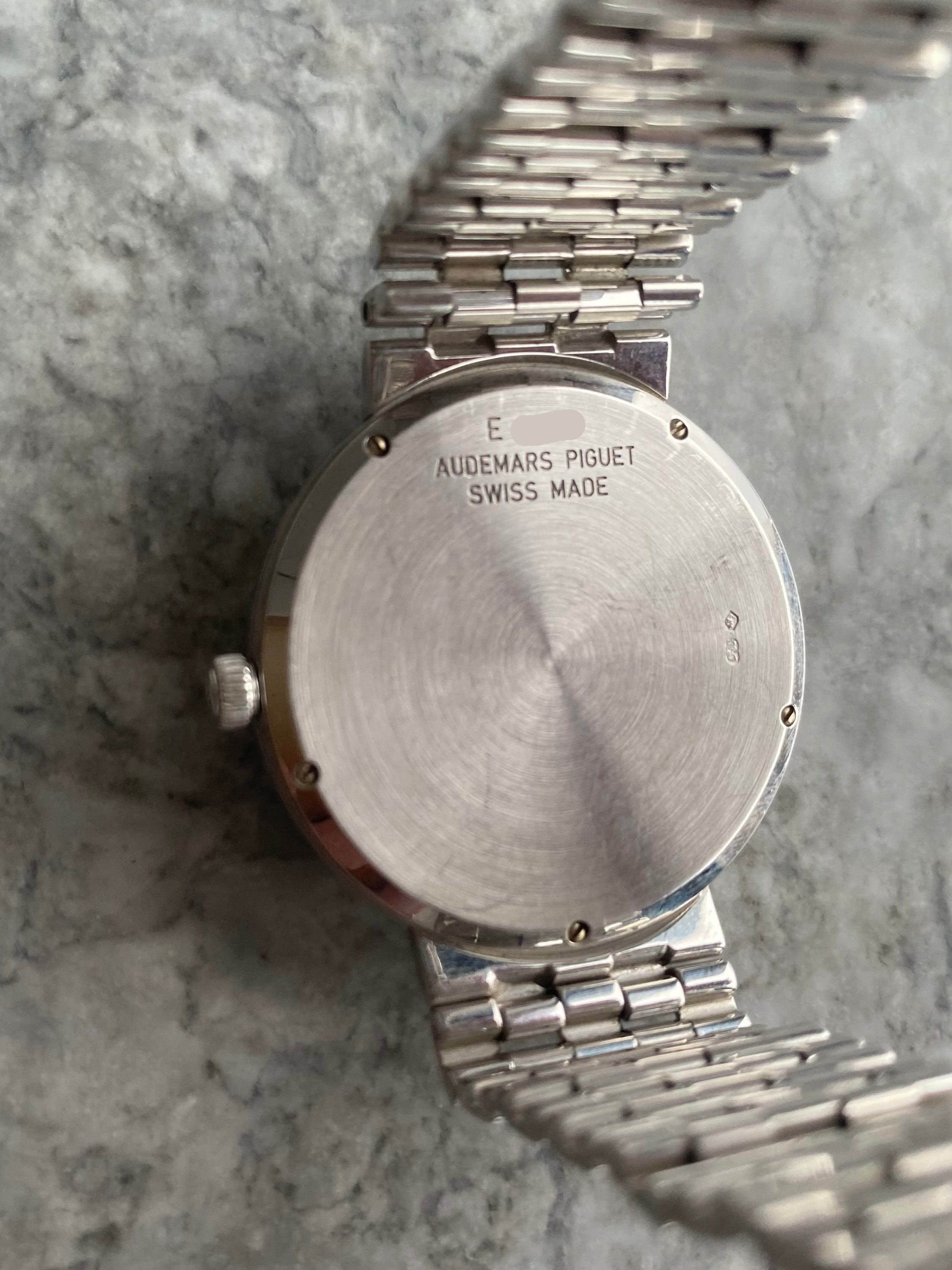 Audemars Piguet Hobnail - 18K White Gold