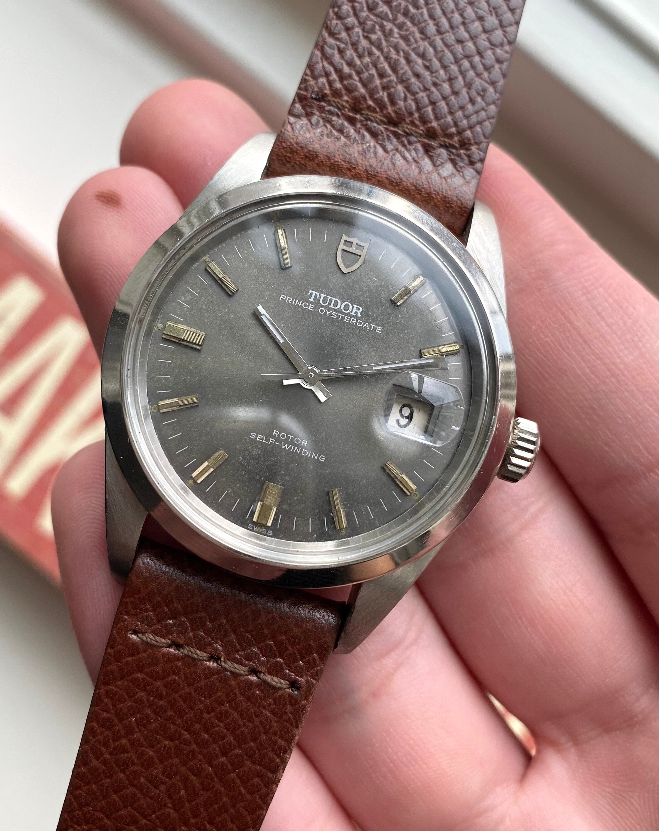 Tudor Oysterdate "Jumbo" — Grey Dial with Service Papers