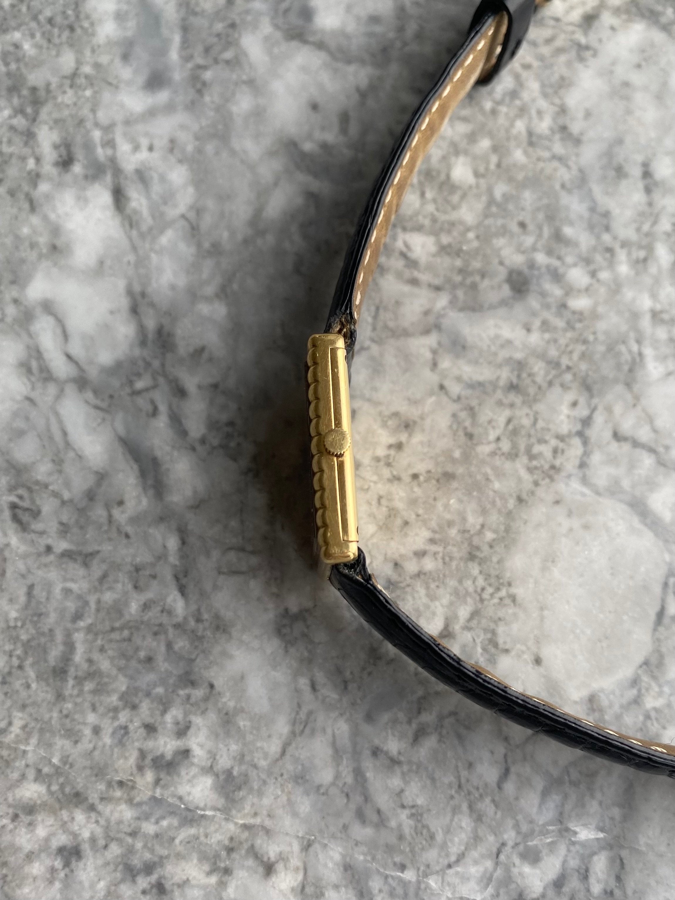 Piaget 91490 - 18K Yellow Gold.