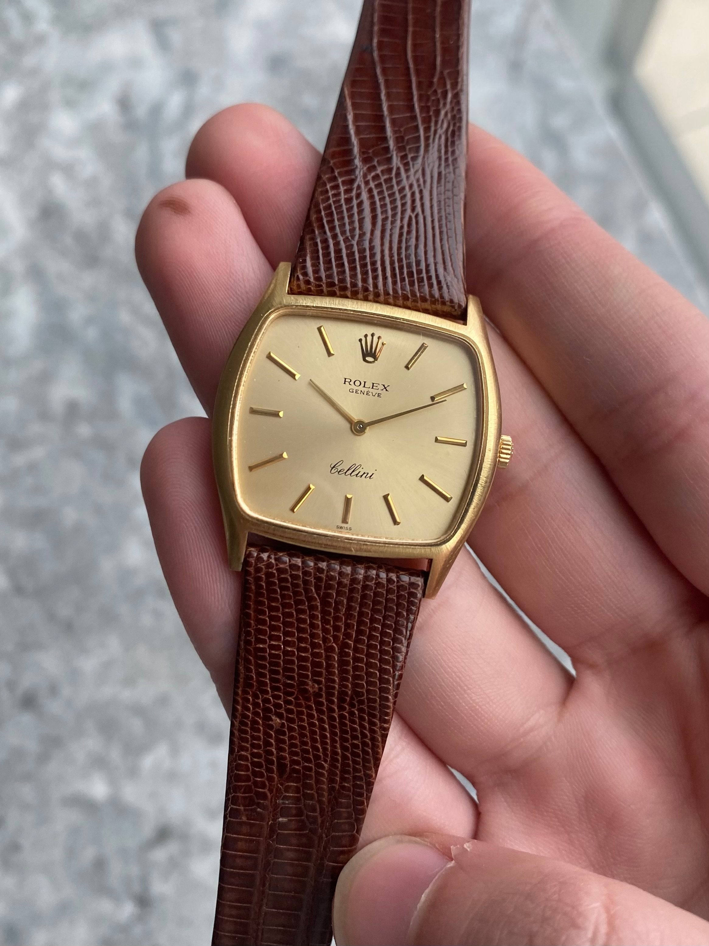 Rolex Cellini 3805 - 18K Yellow Gold.