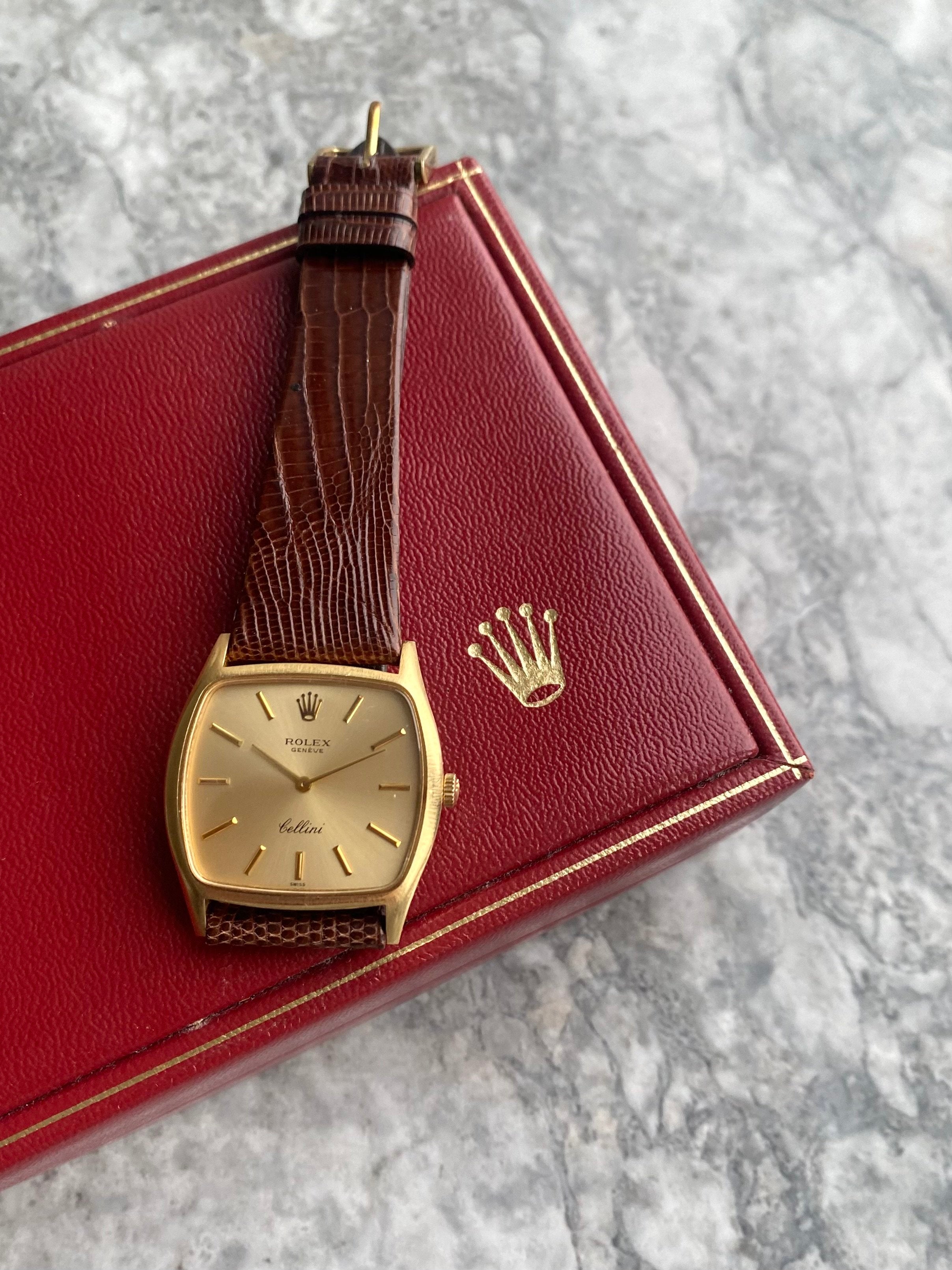 Rolex Cellini 3805 - 18K Yellow Gold.
