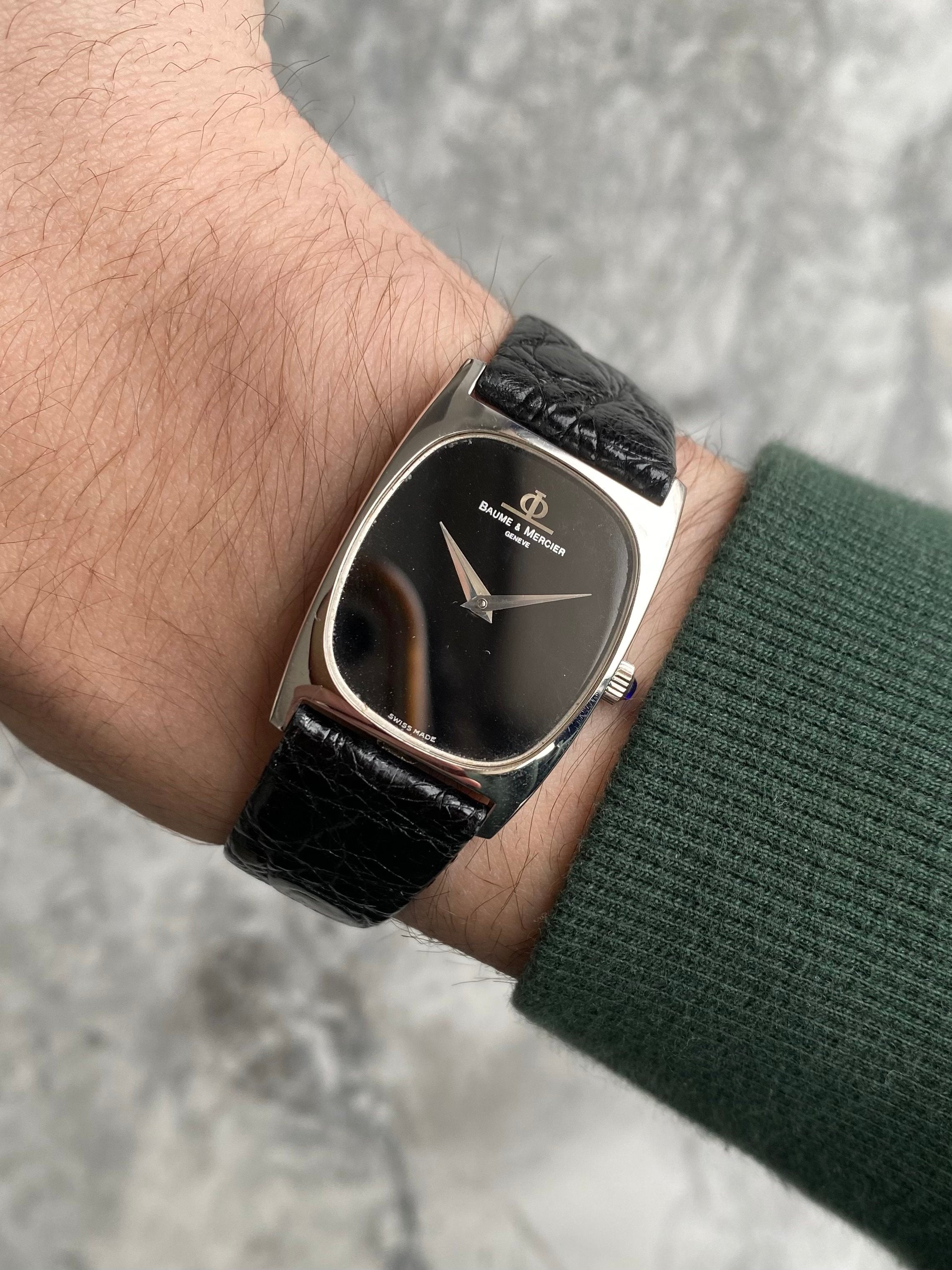 Baume & Mercier - 18K White Gold Onyx.