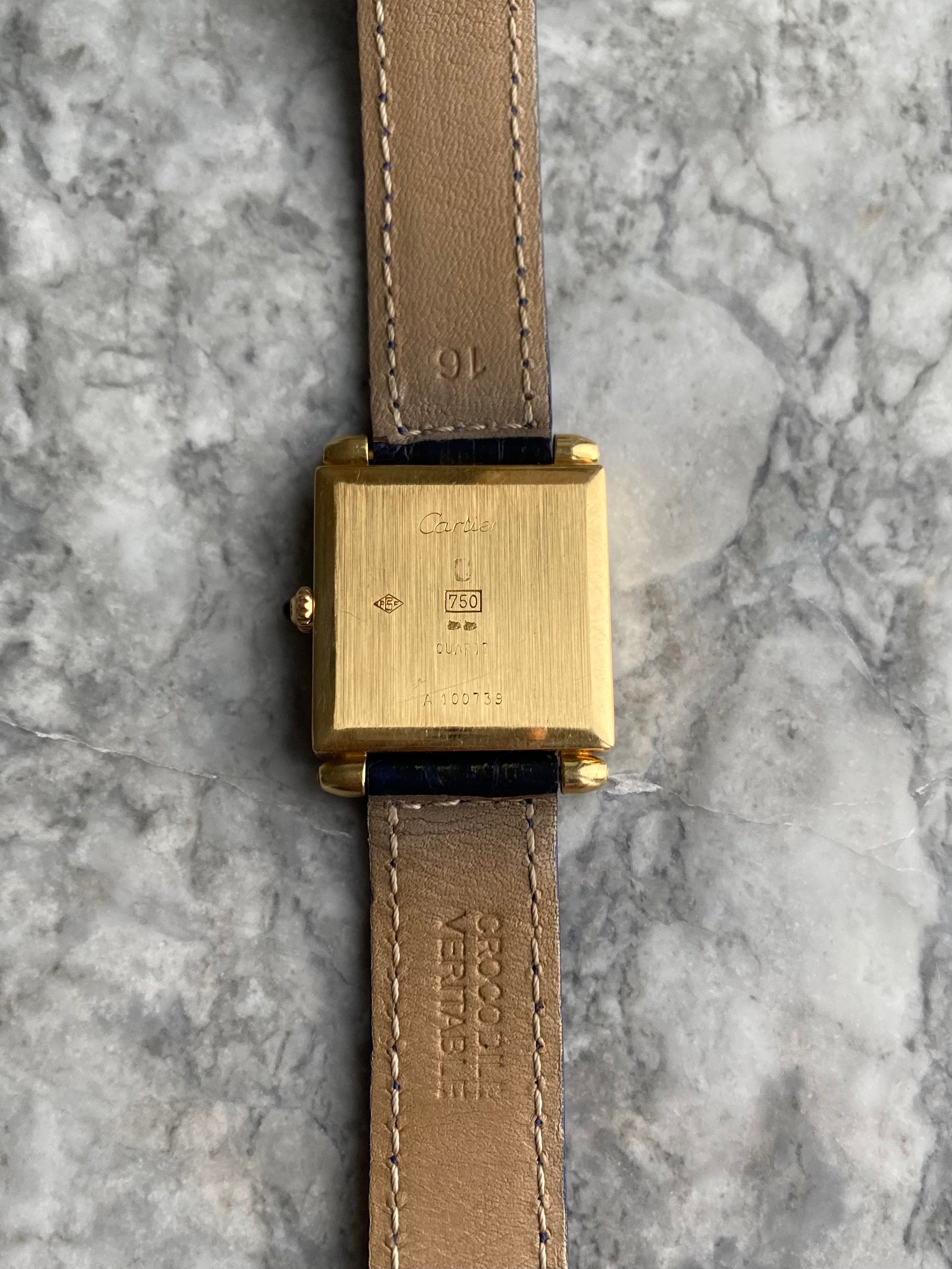 Cartier Obus - 18K Yellow Gold.