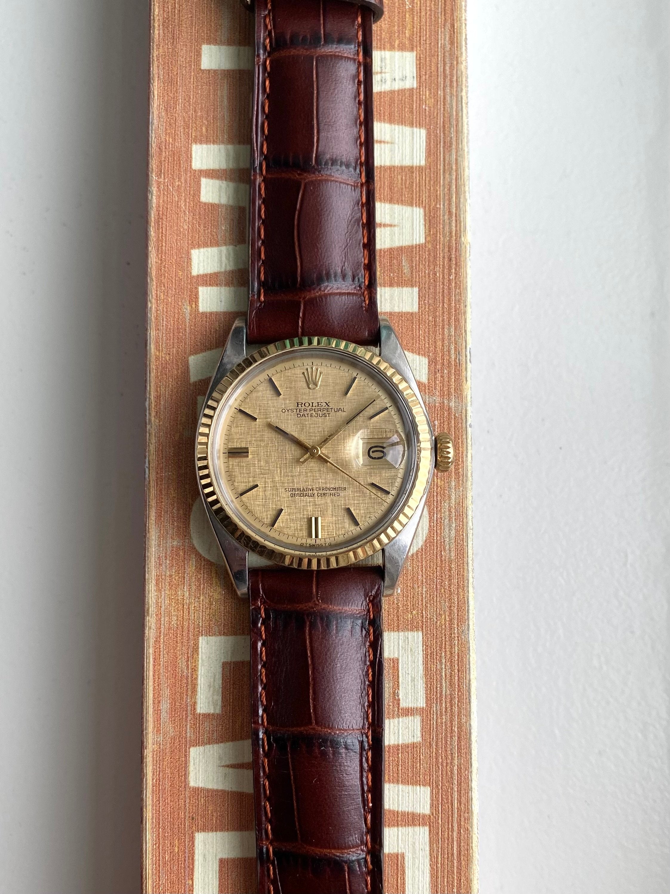 Rolex Datejust 1601 - Champagne Linen.