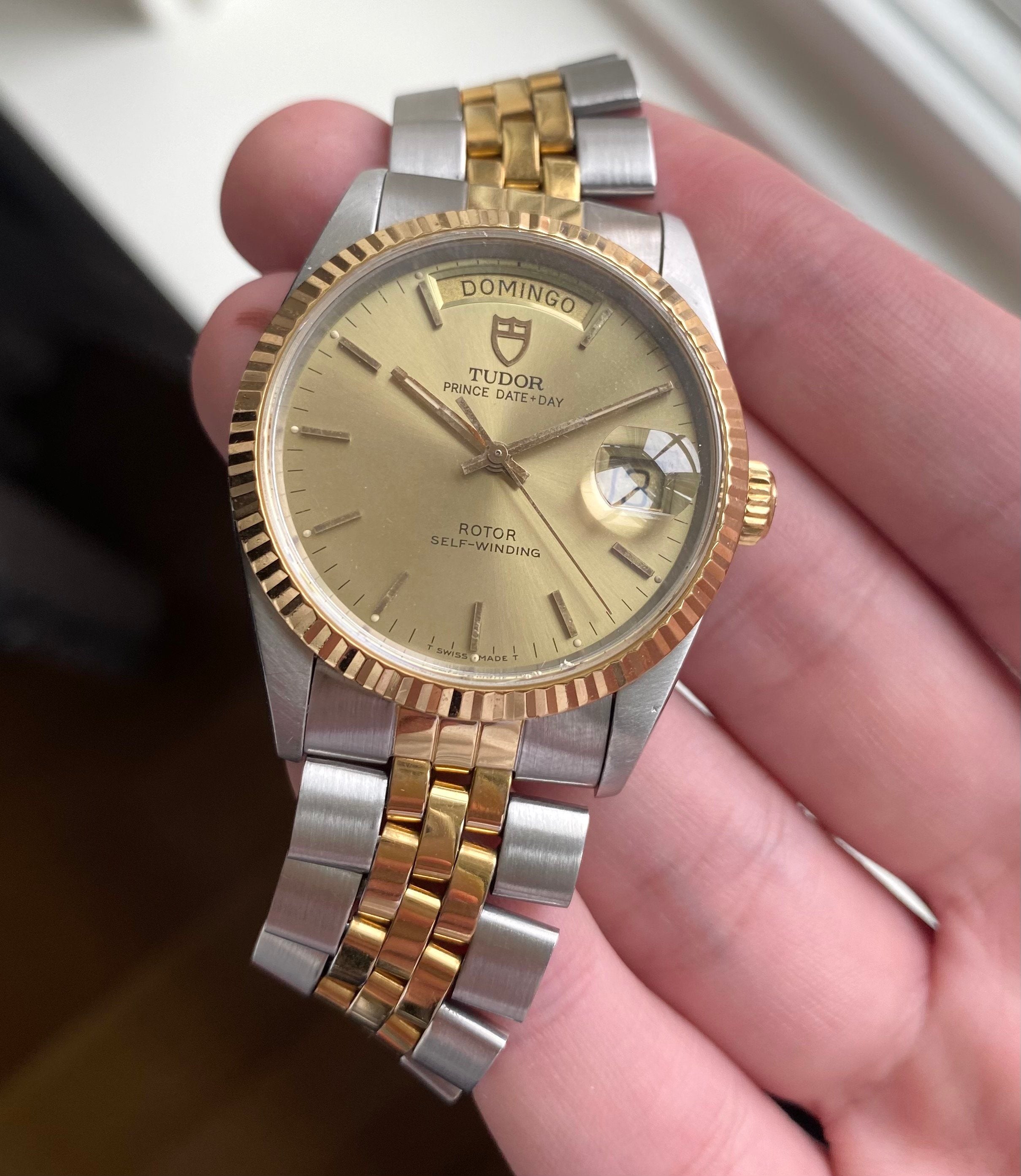 Tudor Prince Date-day — Full Set