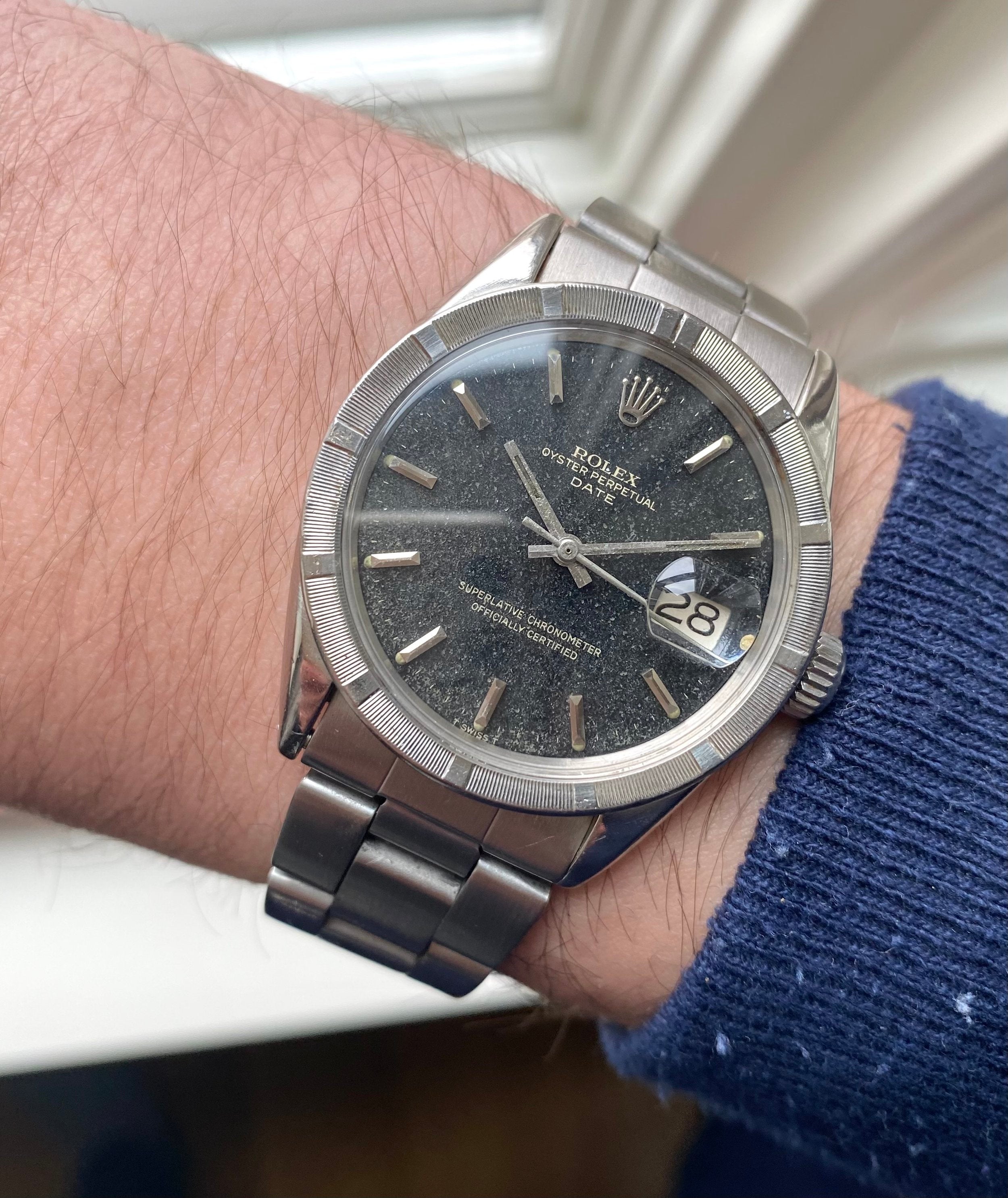 Rolex Oysterperpetual ref. 1501 — Black Gilt Dial