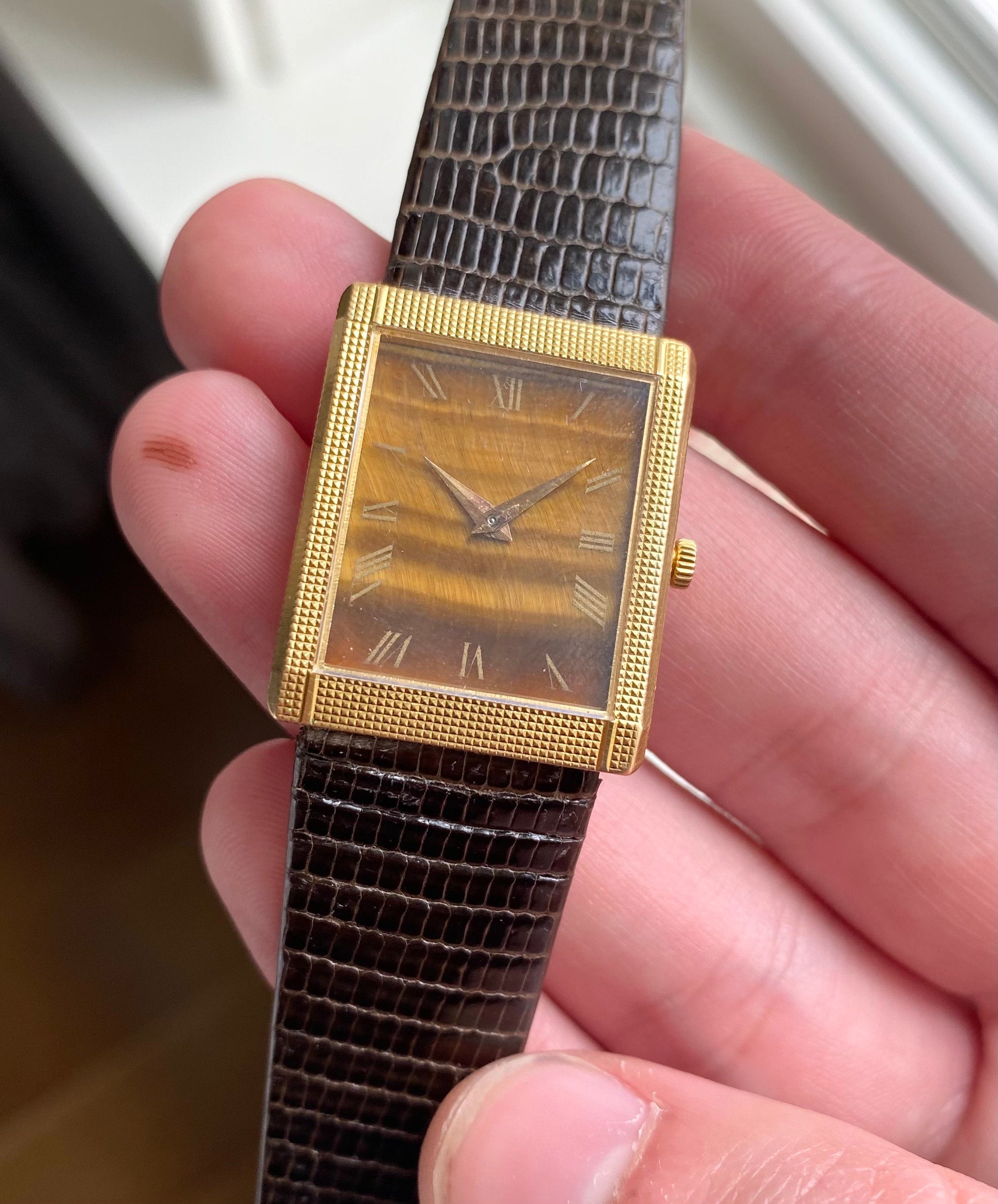 Piaget Tank ref. 9151 — 18k Gold Tiger Eye with Papers
