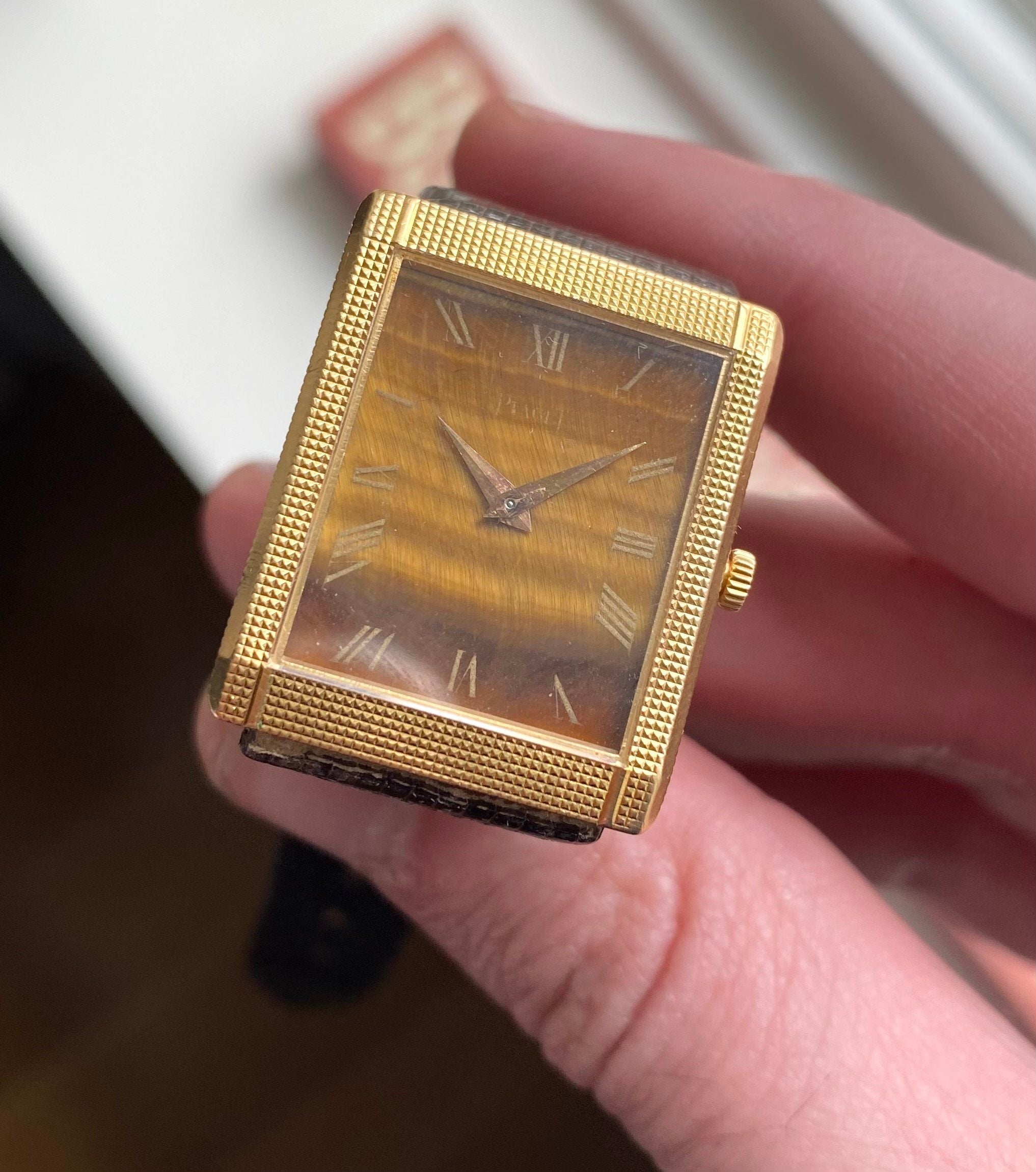Piaget Tank ref. 9151 — 18k Gold Tiger Eye with Papers