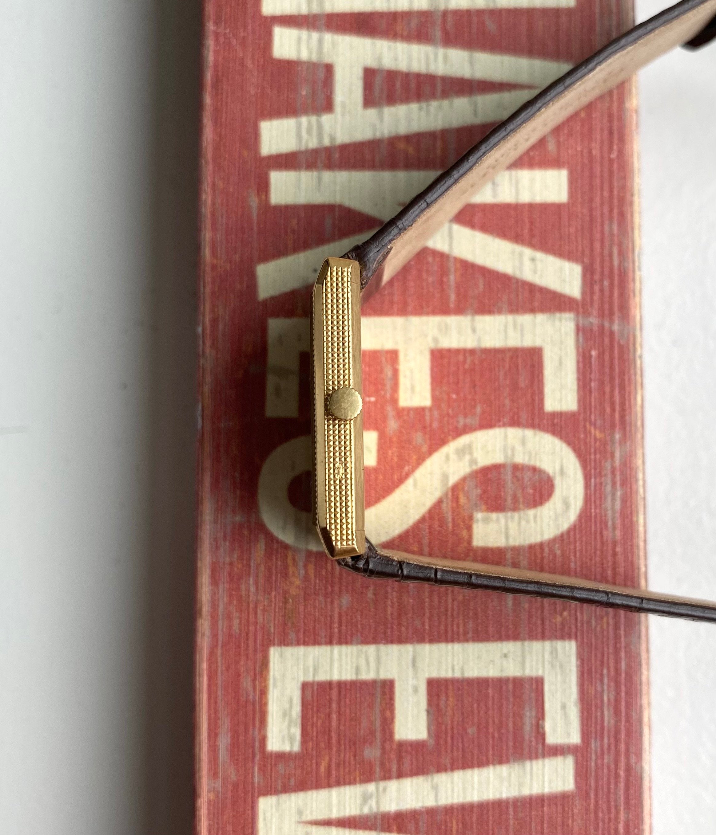 Piaget Tank ref. 9151 — 18k Gold Tiger Eye with Papers