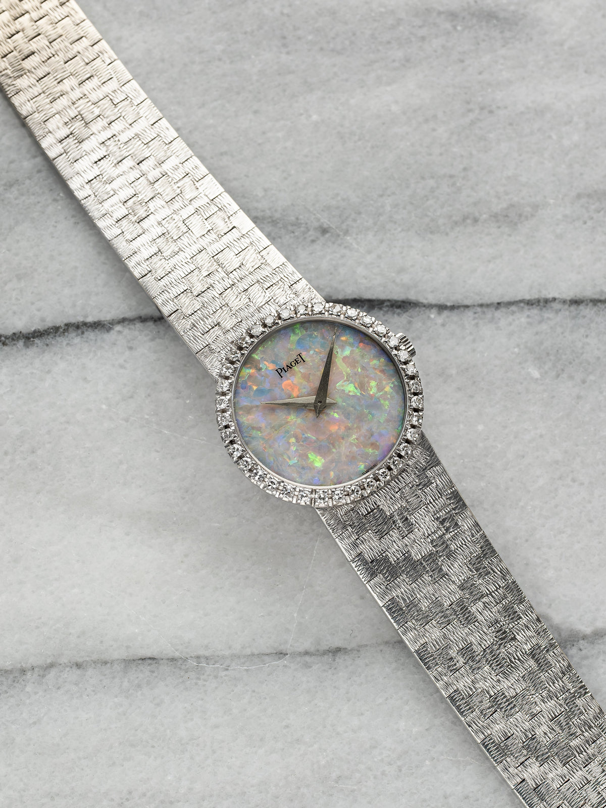 Vintage 1980s Ladies Piaget 9706 18K WG Opal Dial Diamond Bezel Manual 24mm