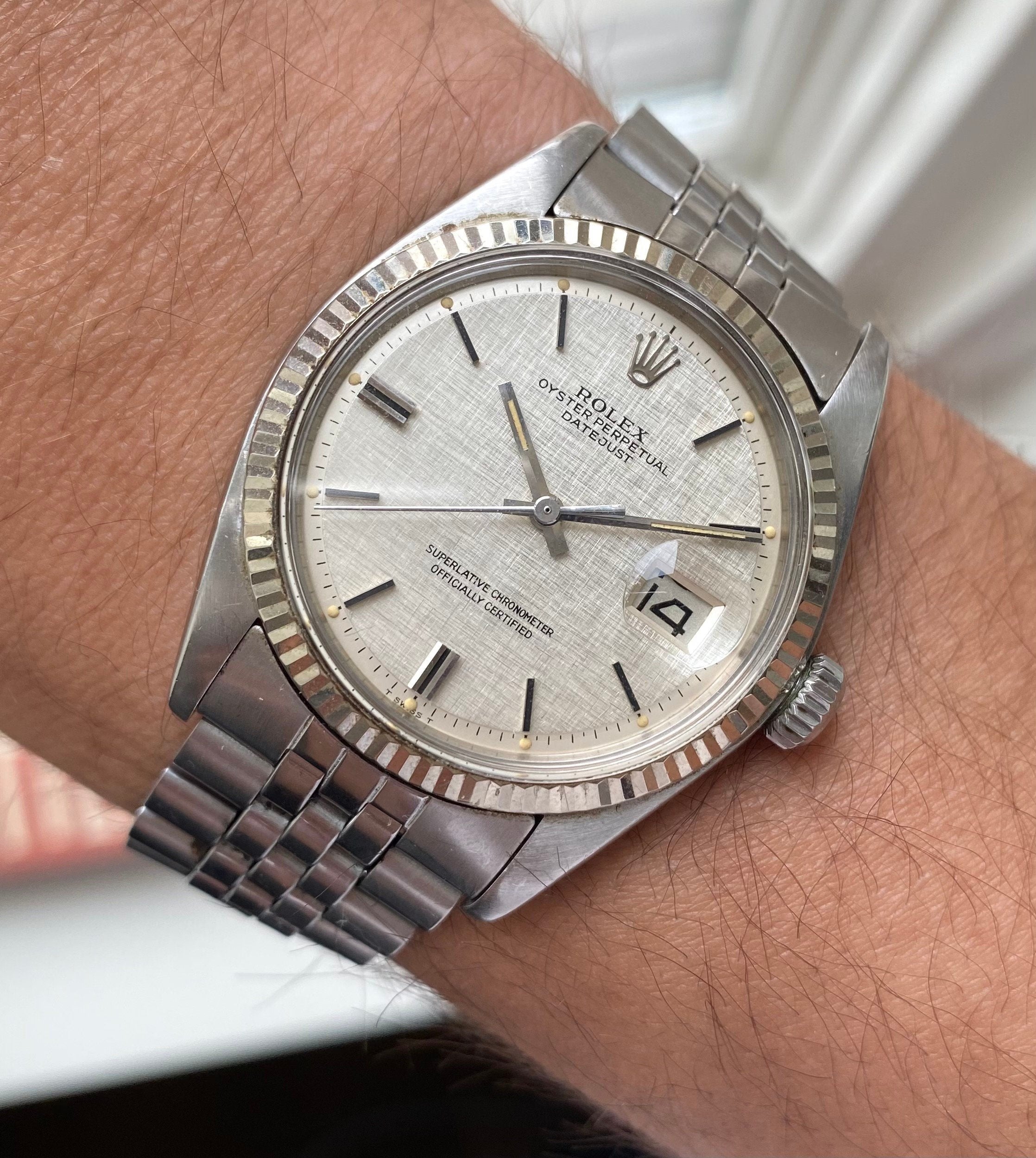 Vintage Rolex Datejust 1601 70s Automatic Silver Linen Dial Oyster Case Watch