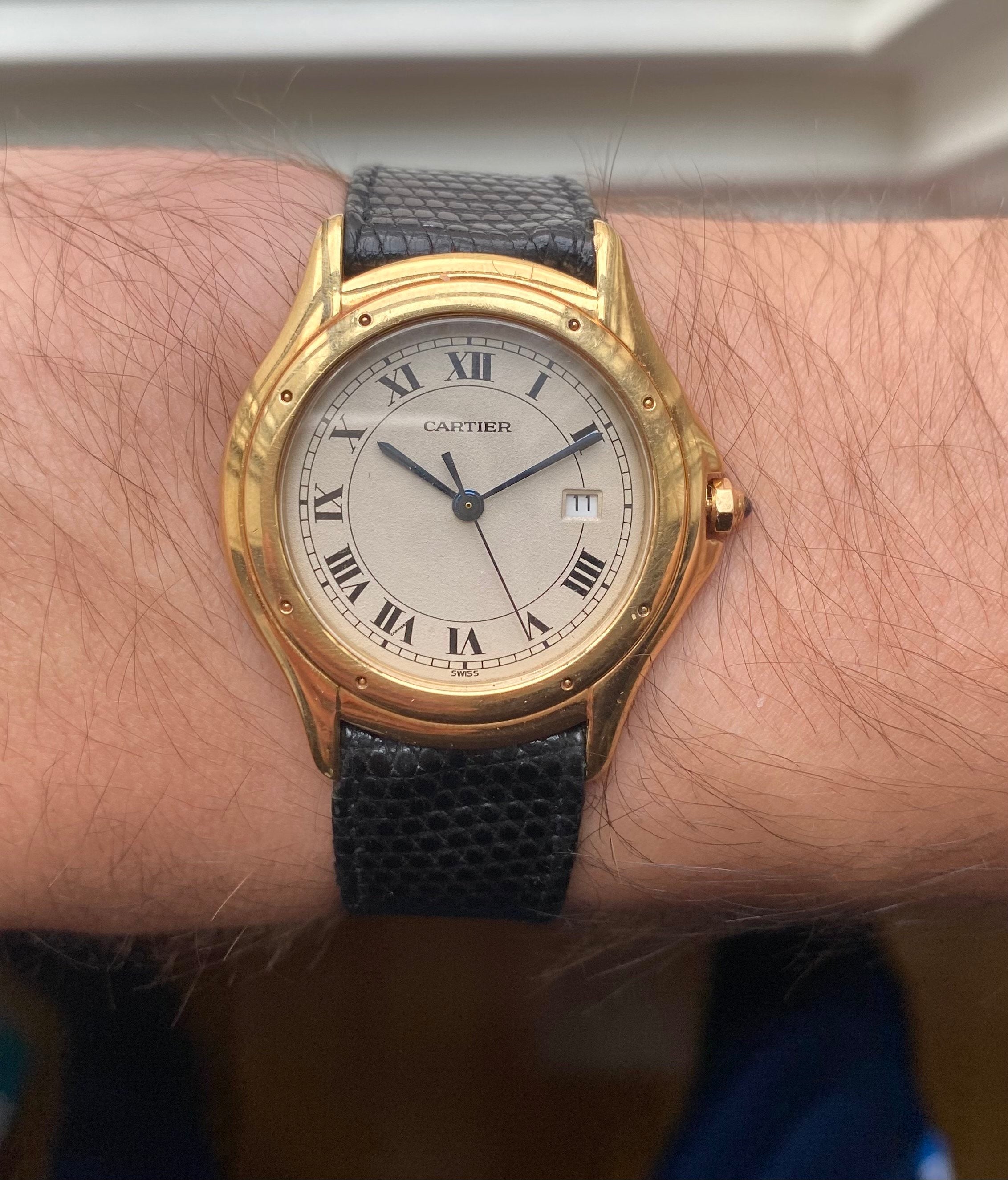 Cartier Cougar Rondo 18K Yellow Gold Cream Roman Numeral Dial Quartz Watch