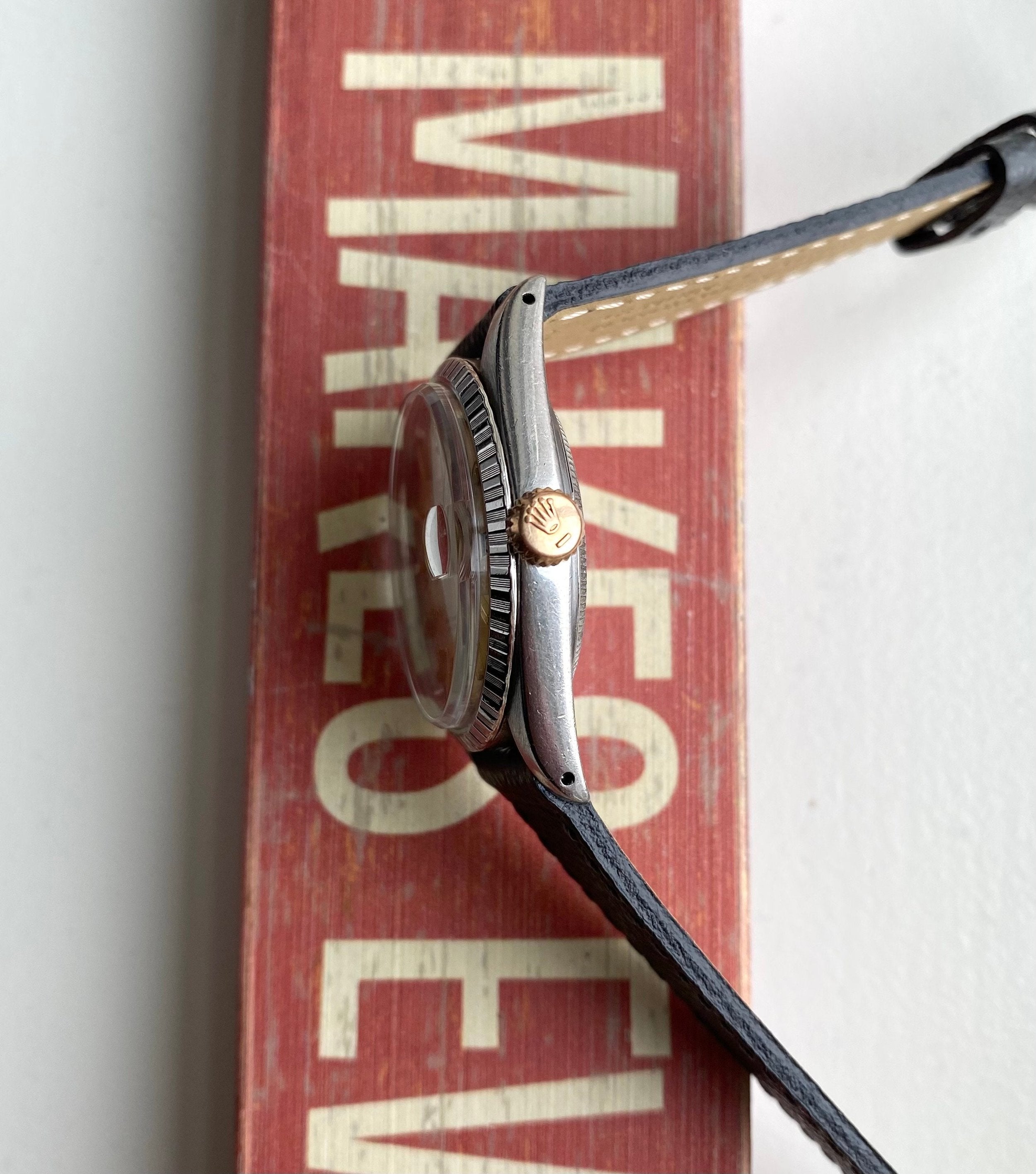 Vintage Rolex Datejust 70s Ref 1603 Champagne Dial 36mm Watch