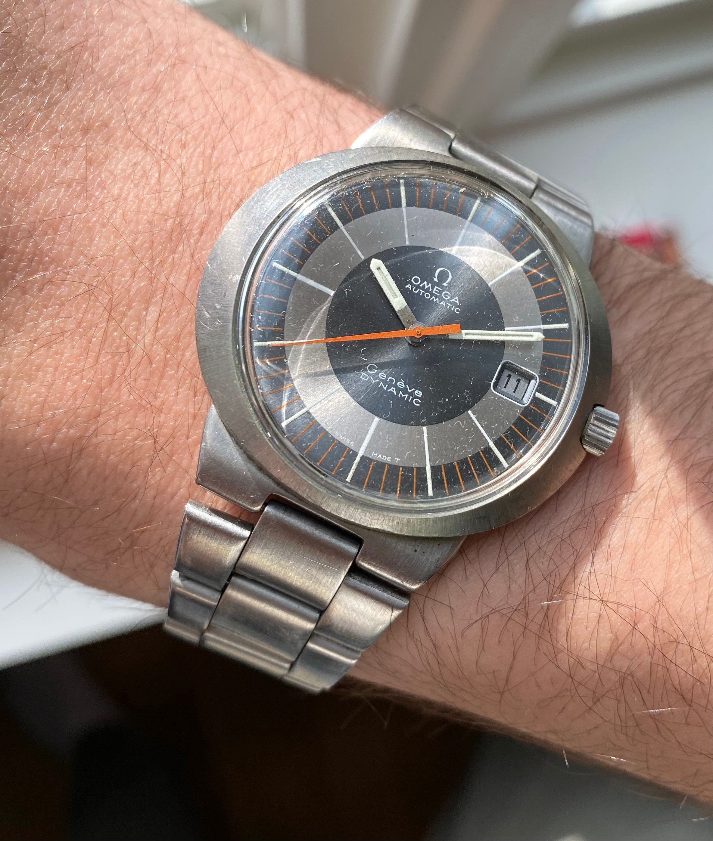 Vintage Omega Geneve Dynamic 70s Automatic Two Tone Grey Dial Steel UFO Watch