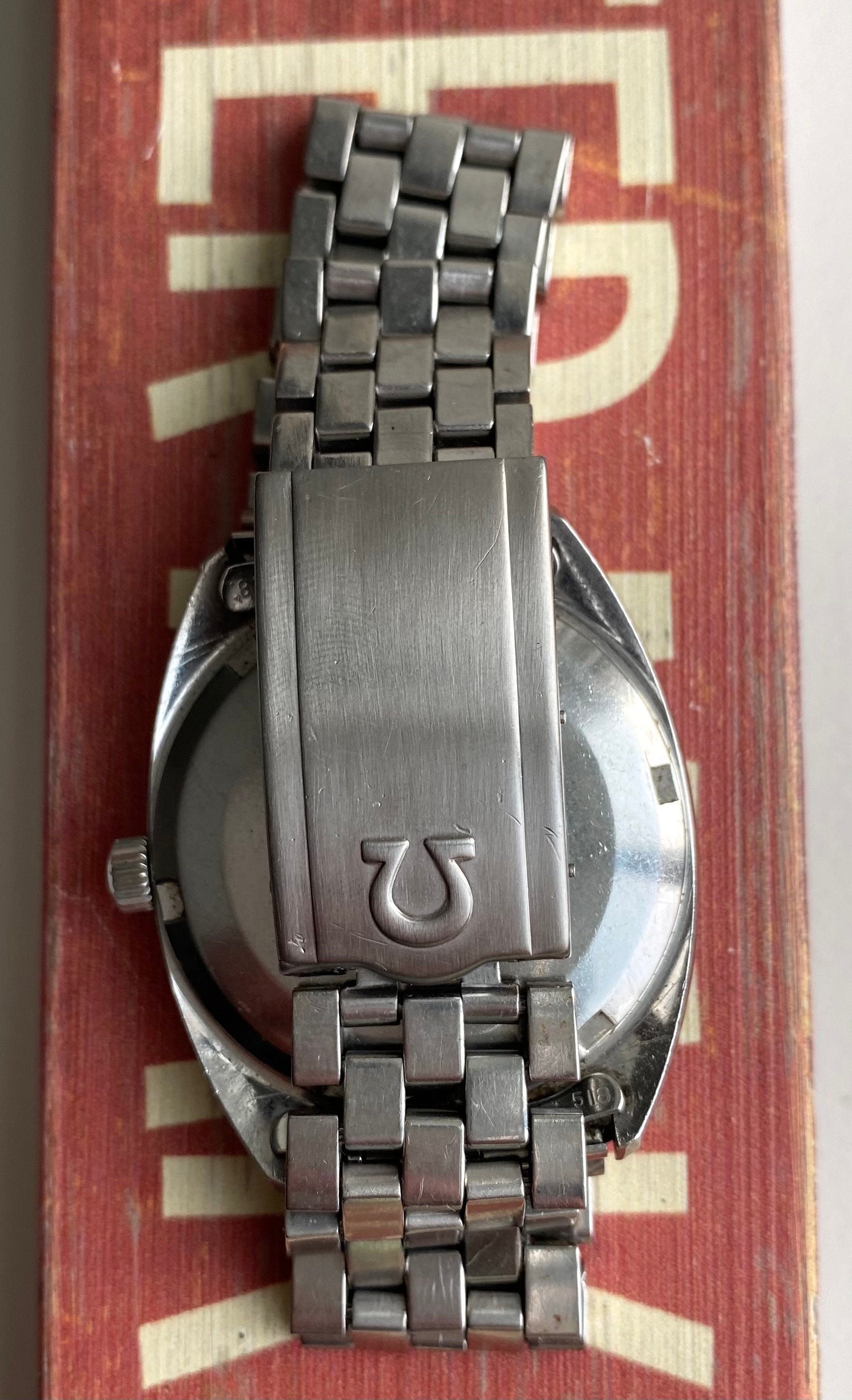 Vintage Omega Constellation Chronometer Automatic Silver Dial C-Case Watch