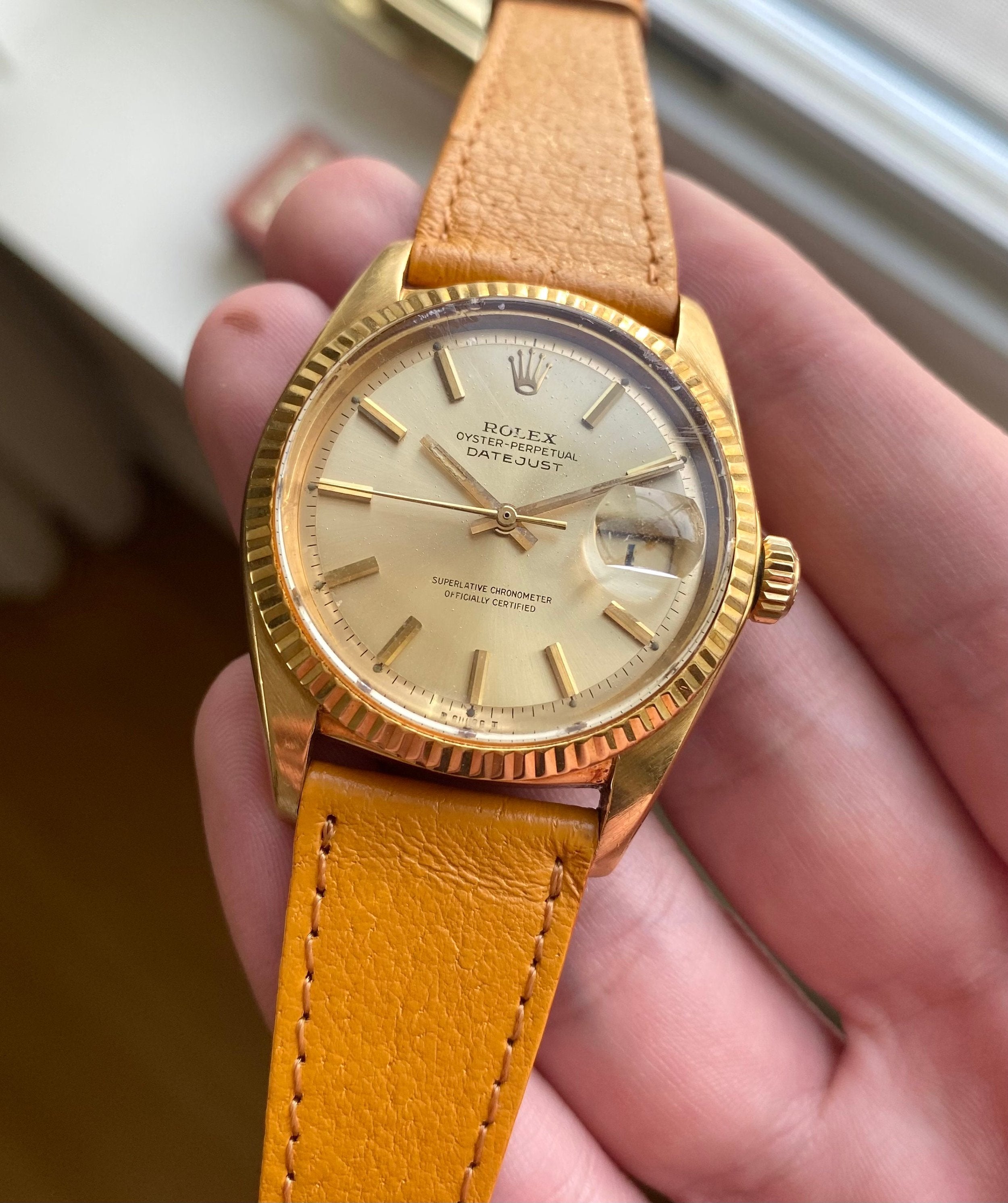Vintage Rolex Datejust 14K Yellow Gold Ref 1601 Champagne Dial 36mm Watch