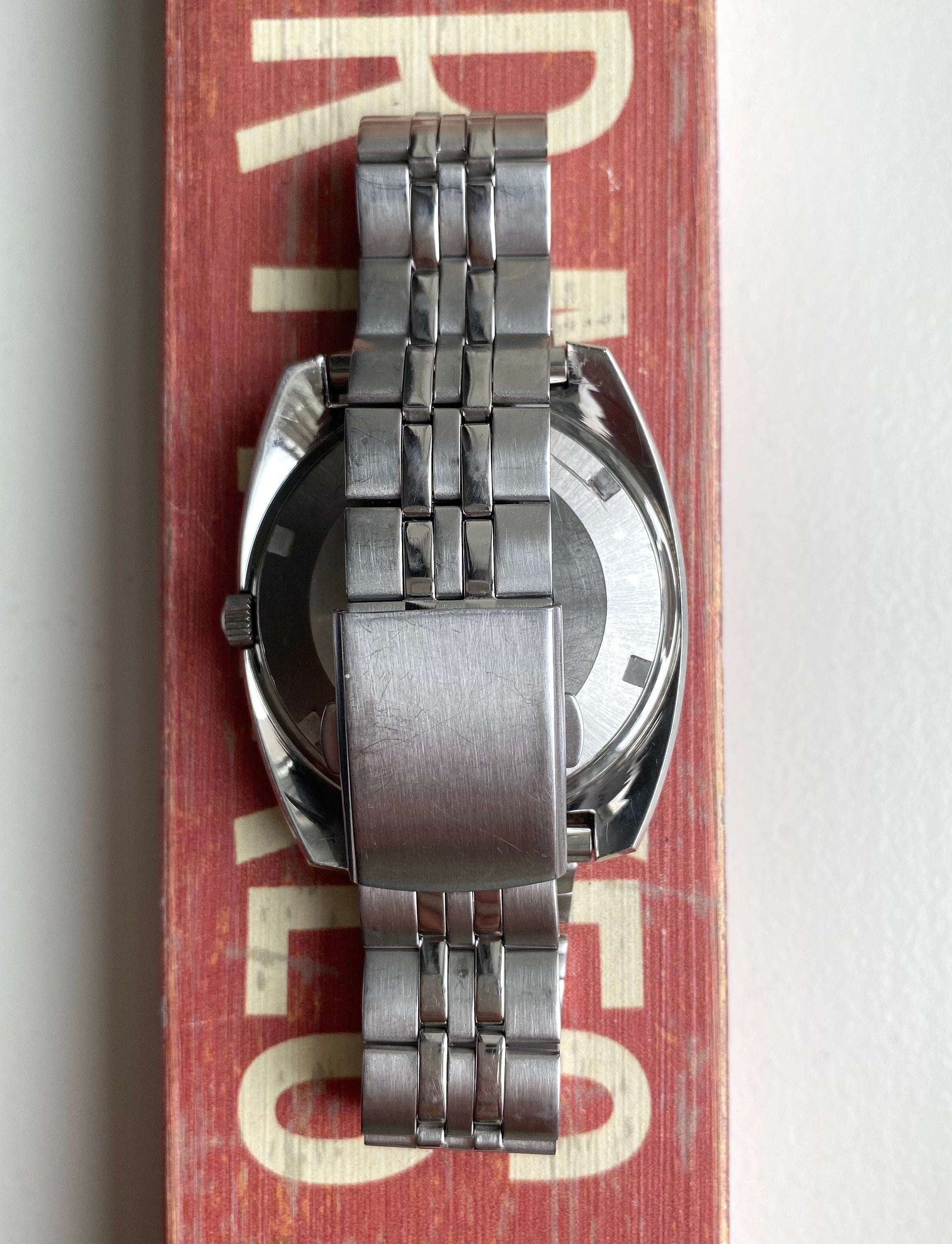 Vintage Omega Seamaster Automatic Ref. 166.110 Blue Dial Quickset Egg Case Watch