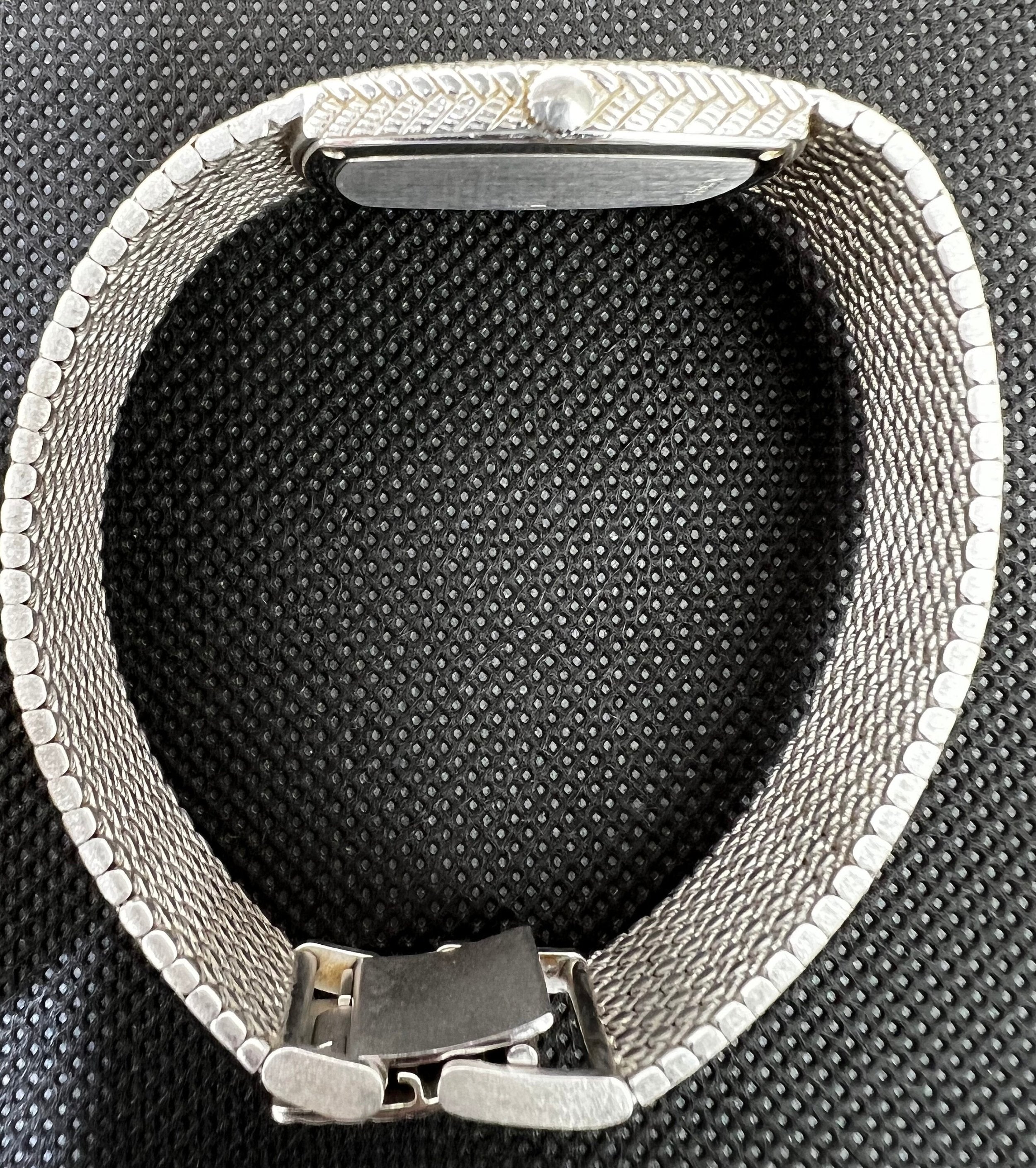 Audemars Piguet Vintage 70s 18K White Gold Manual Wind Blue Factory Diamond Dial Watch