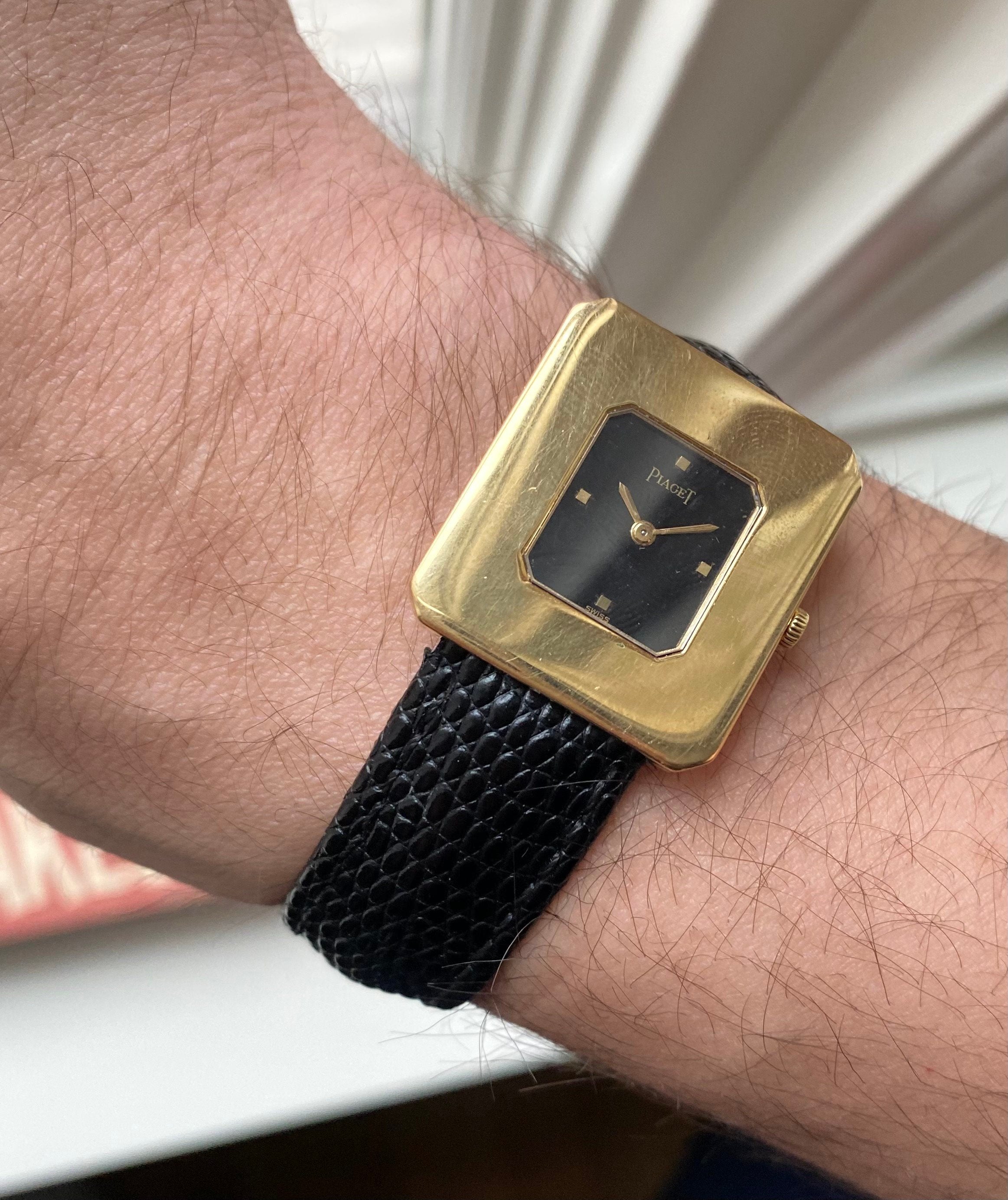 Ref 99041 Piaget Vintage Manual Wind 18K Yellow Gold Black Dial Square Case