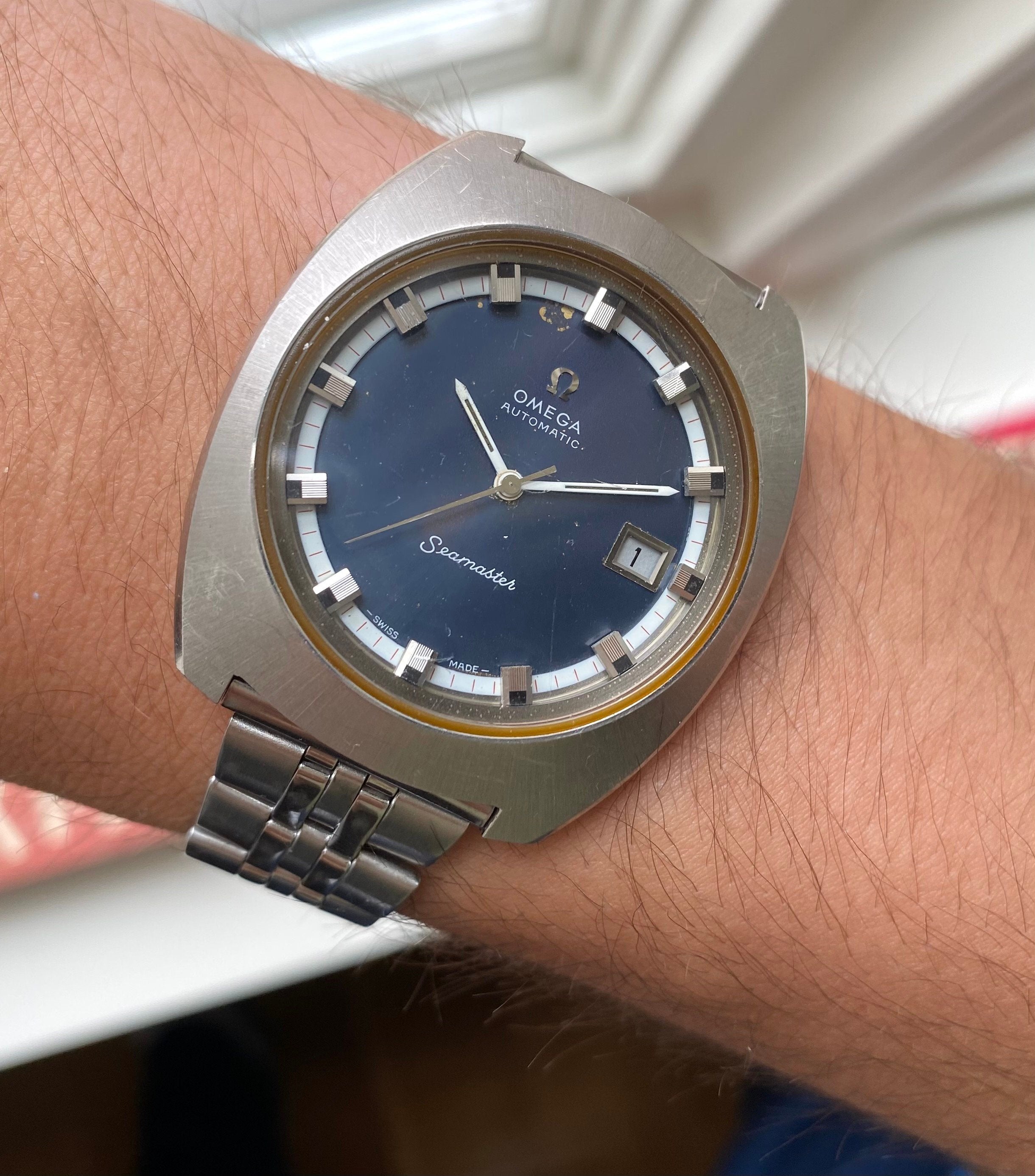 Vintage Omega Seamaster Automatic Ref. 166.110 Blue Dial Quickset Egg Case Watch