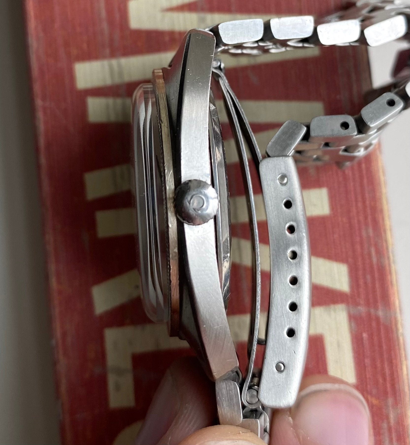 Vintage Omega Constellation Chronometer Automatic Linen Dial Daydate Steel Watch