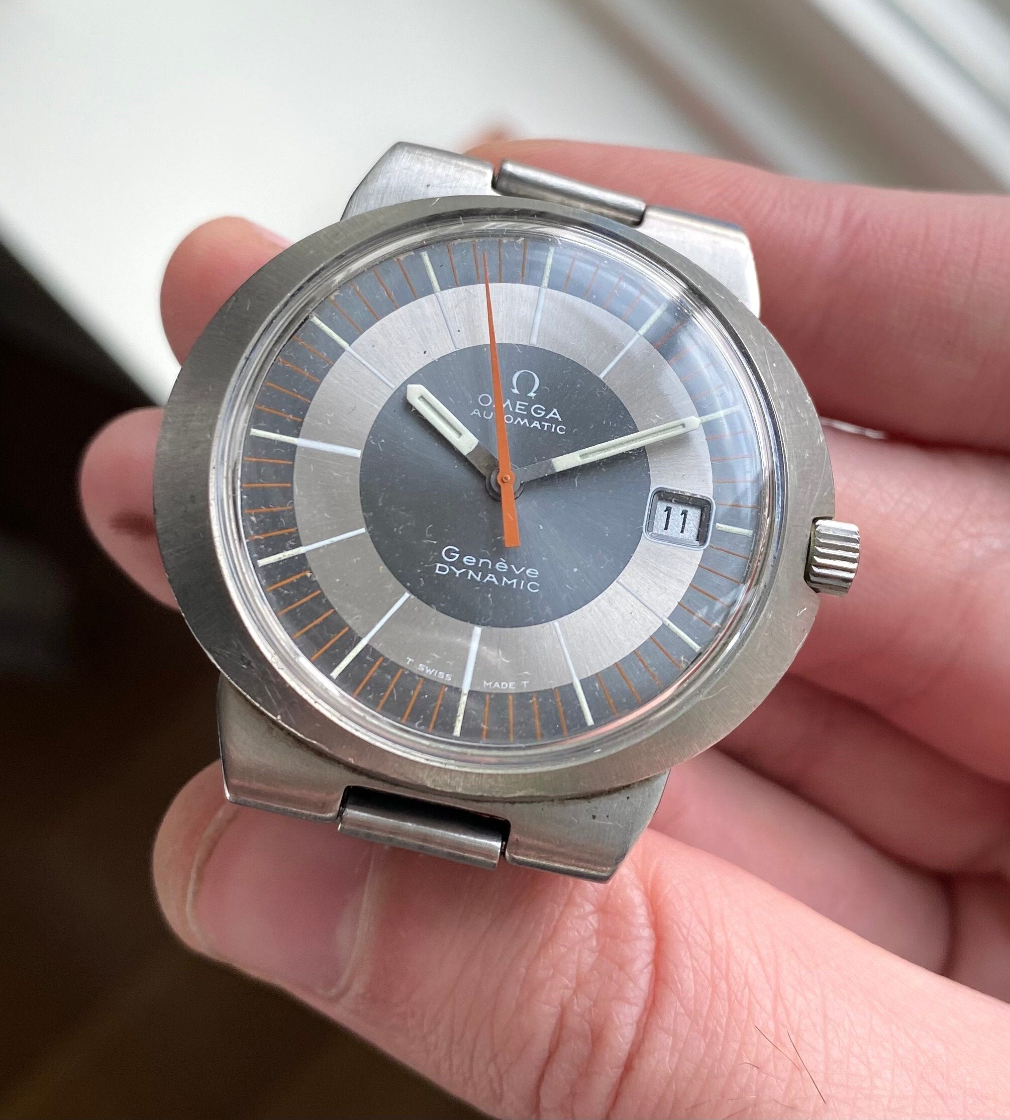 Vintage Omega Geneve Dynamic 70s Automatic Two Tone Grey Dial Steel UFO Watch