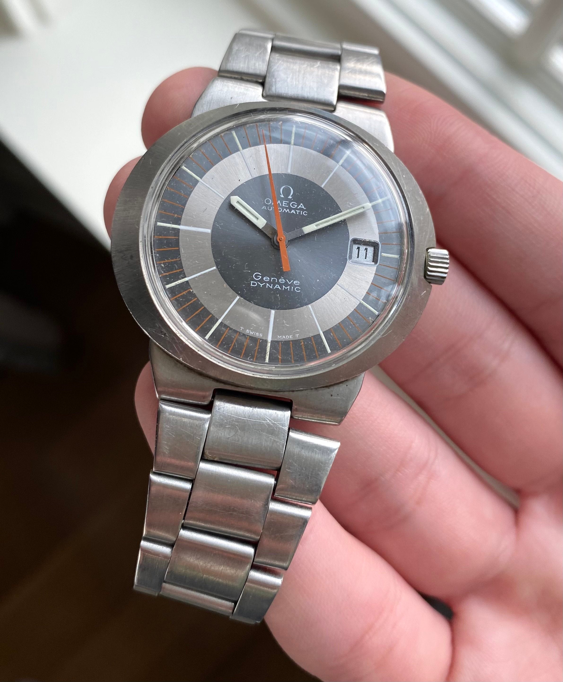 Vintage Omega Geneve Dynamic 70s Automatic Two Tone Grey Dial Steel UFO Watch