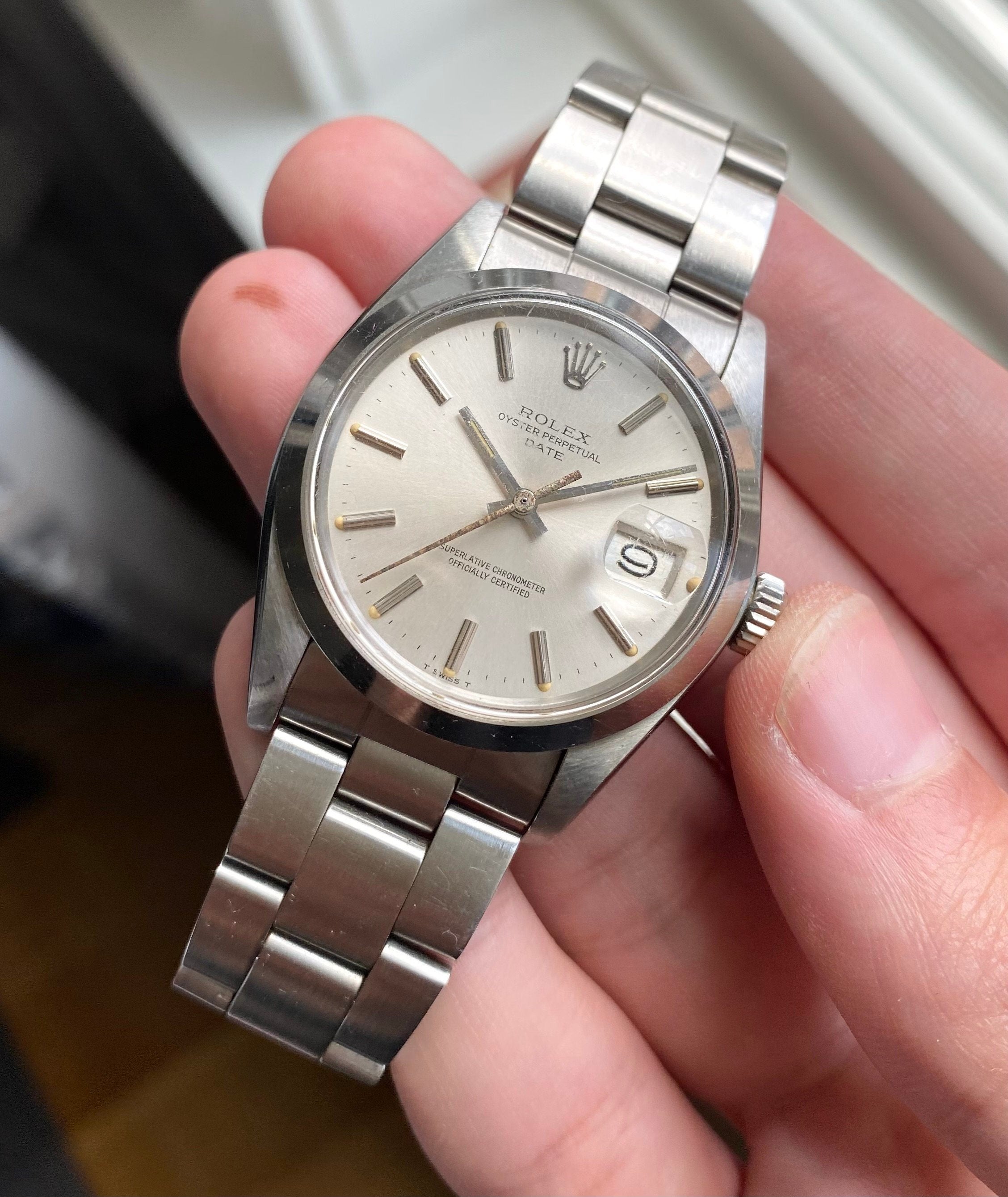 Vintage Rolex OP Date 70s Reference 1500 Silver Sunburst Dial 34mm Watch