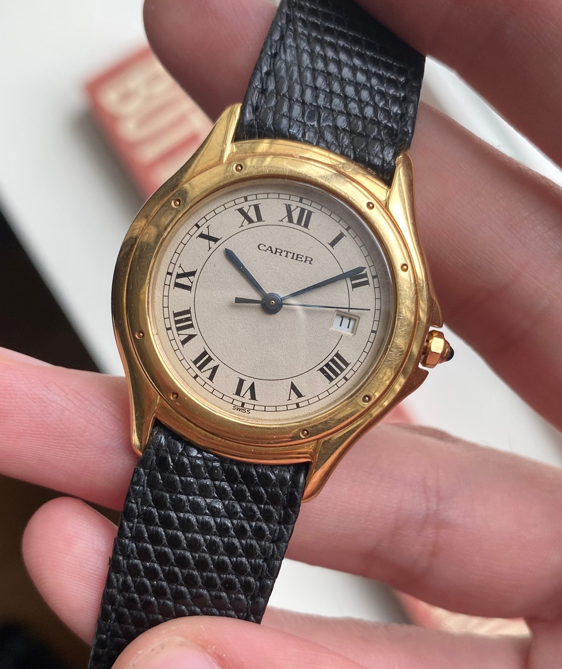 Cartier Cougar Rondo 18K Yellow Gold Cream Roman Numeral Dial Quartz Watch