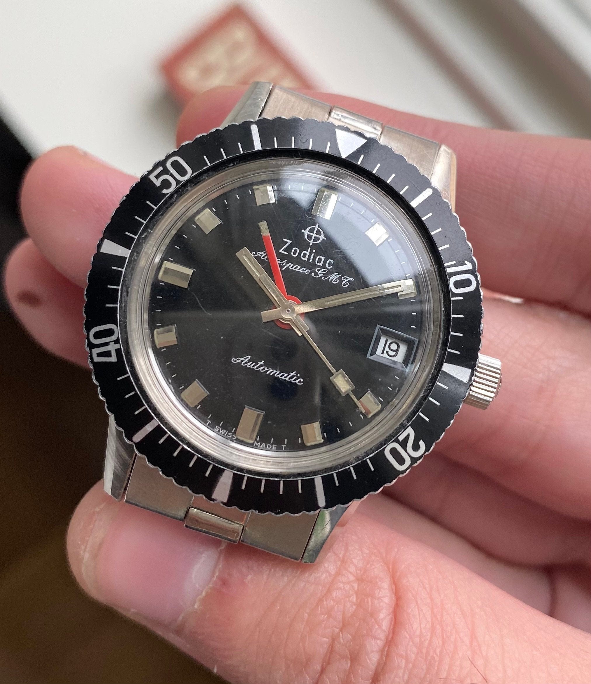 Vintage Zodiac 60s Aerospace GMT Automatic Black Bezel Gilt Black Dial Watch