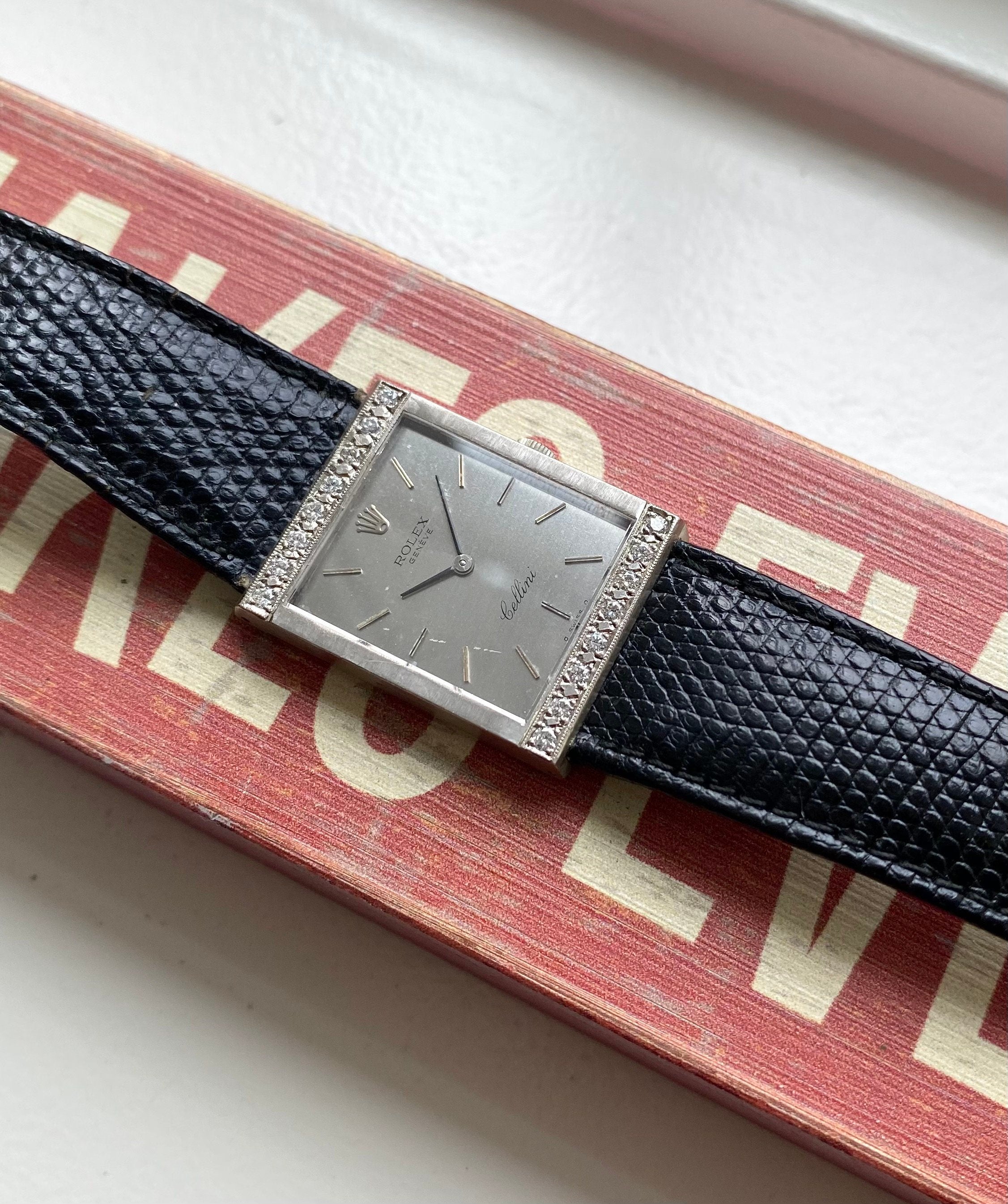 Vintage Rolex Cellini 70s 18K White Gold Tank Manual Wind Silver Dial w/ Diamonds