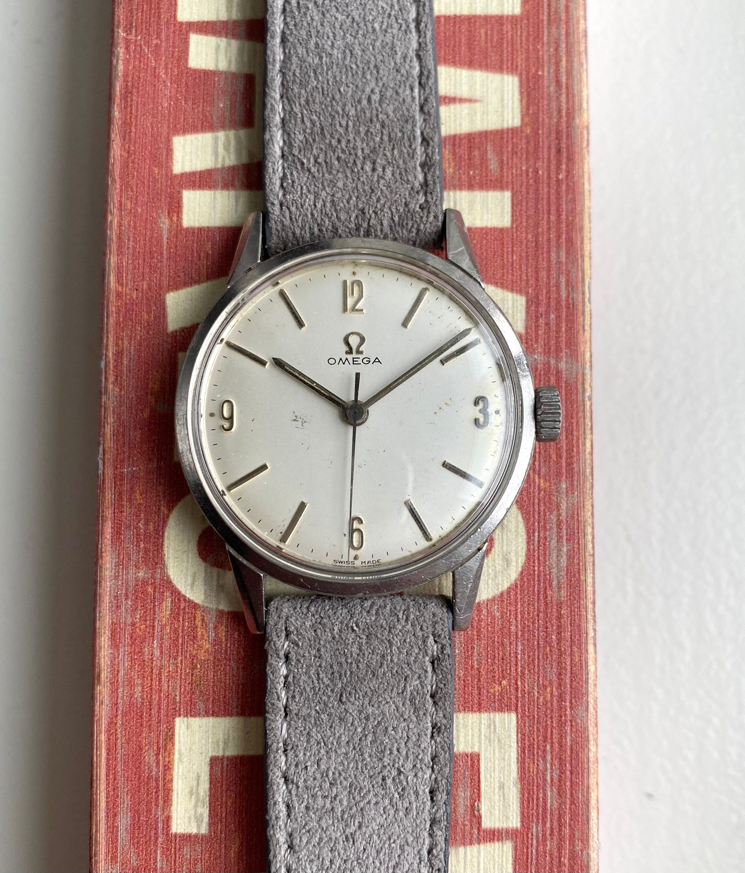 Vintage Omega 60s Manual Wind Egg White Arabic Numeral Dial Steel Case Watch