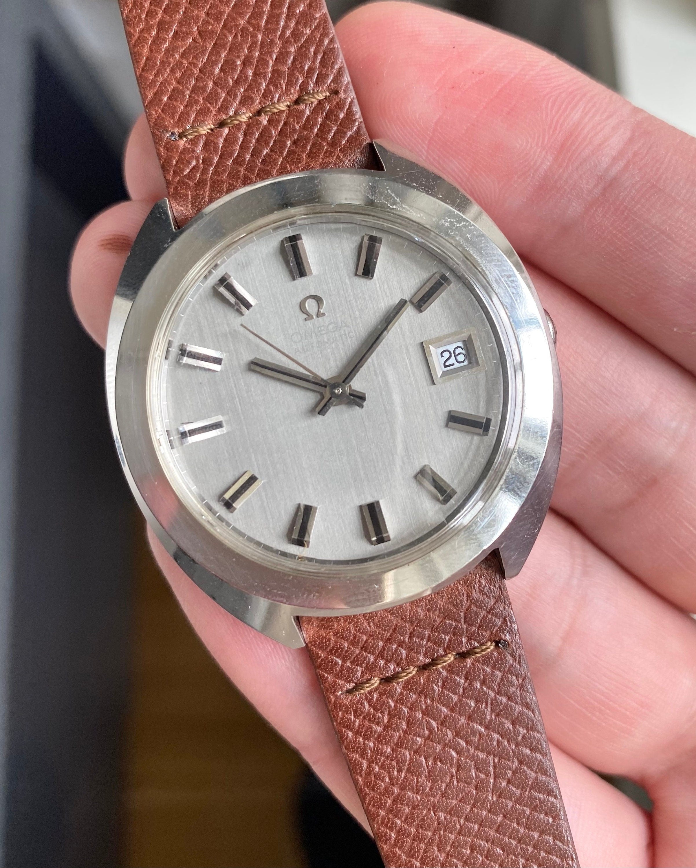 Vintage Omega Geneve Automatic Ref. ST166.721 Grey Dial "Mirror" Crystal Watch