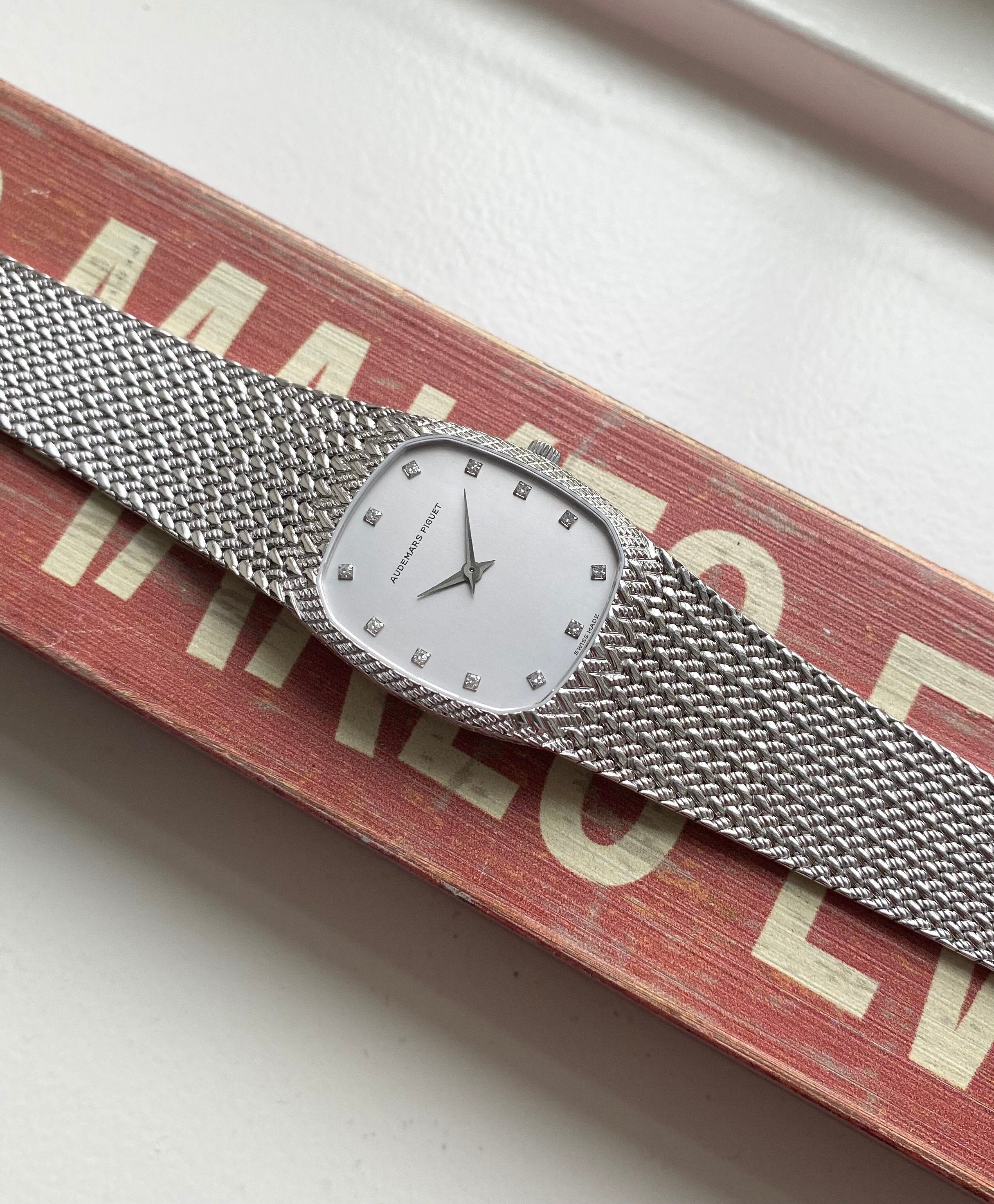 Vintage Audemars Piguet 70s 18K Gold Manual Wind Factory Diamond Dial Watch