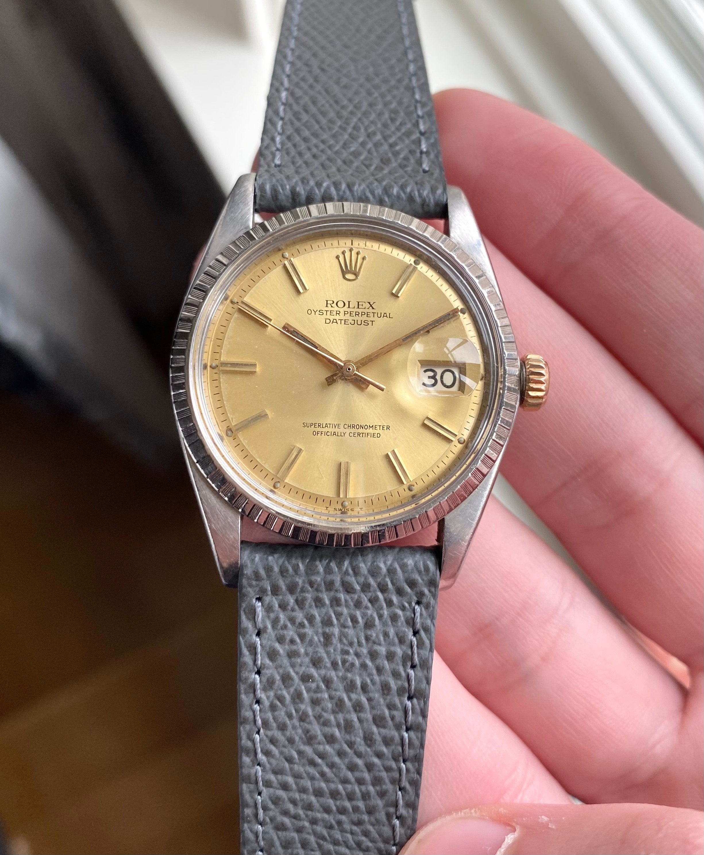 Vintage Rolex Datejust 70s Ref 1603 Champagne Dial 36mm Watch