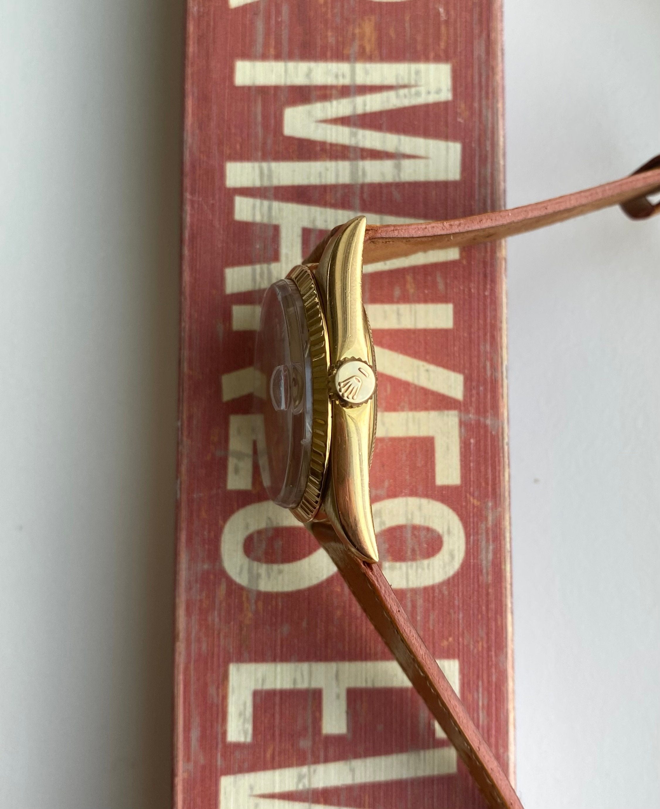 Vintage Rolex Datejust 14K Yellow Gold Ref 1601 Champagne Dial 36mm Watch