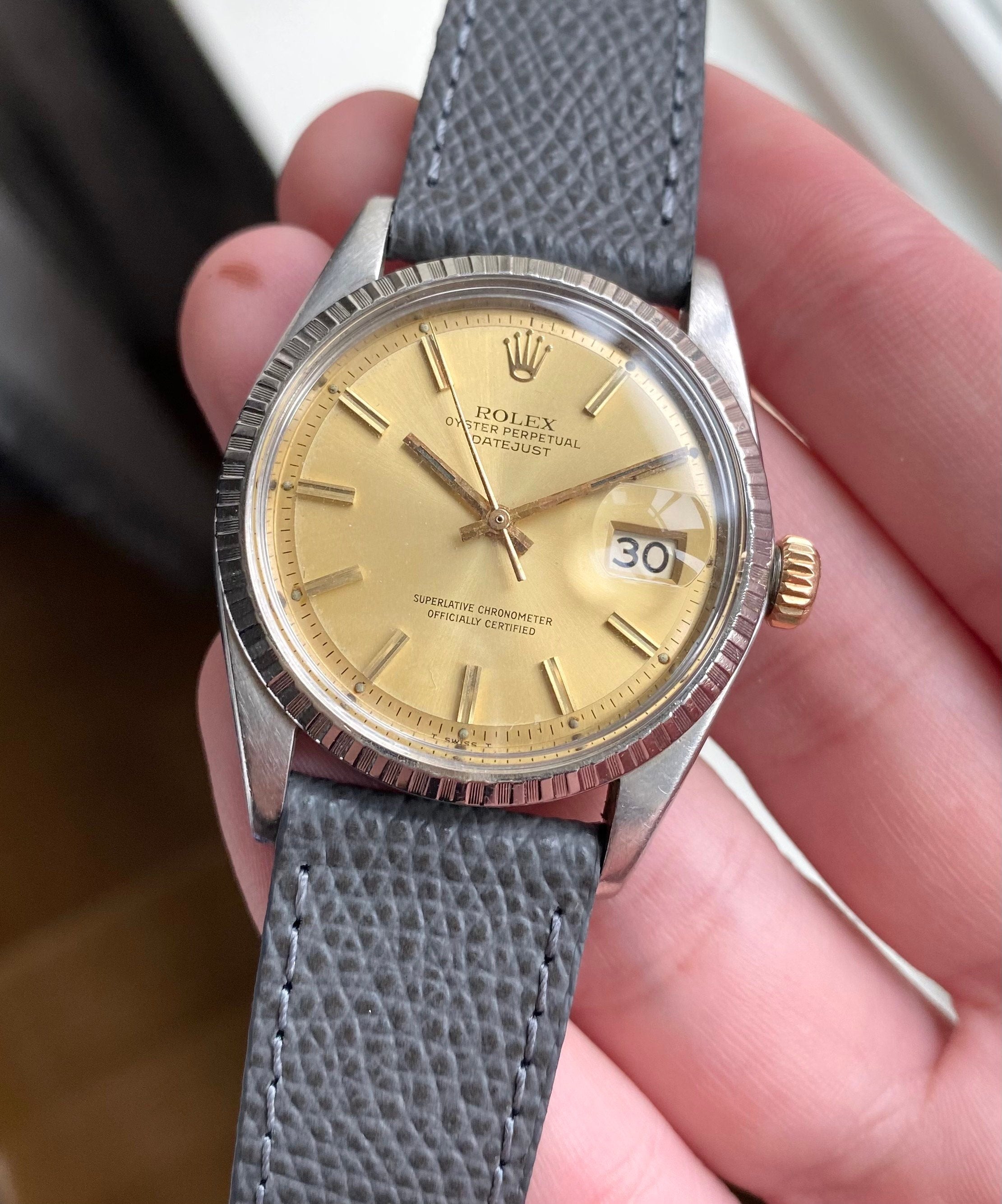 Vintage Rolex Datejust 70s Ref 1603 Champagne Dial 36mm Watch
