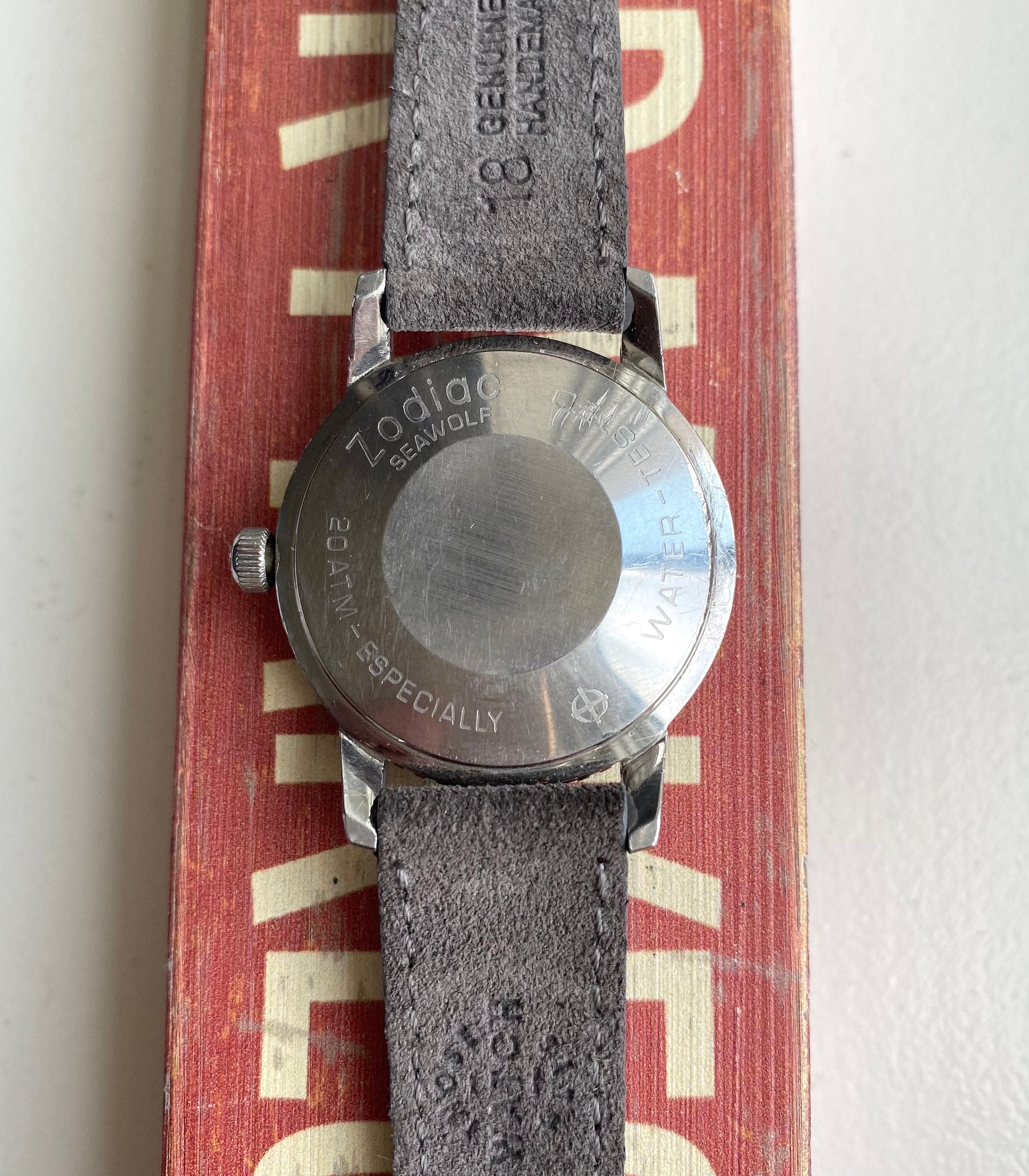 Vintage Zodiac Sea Wolf 50s Automatic Black Gilt Dial Bakelite Bezel Diver Watch