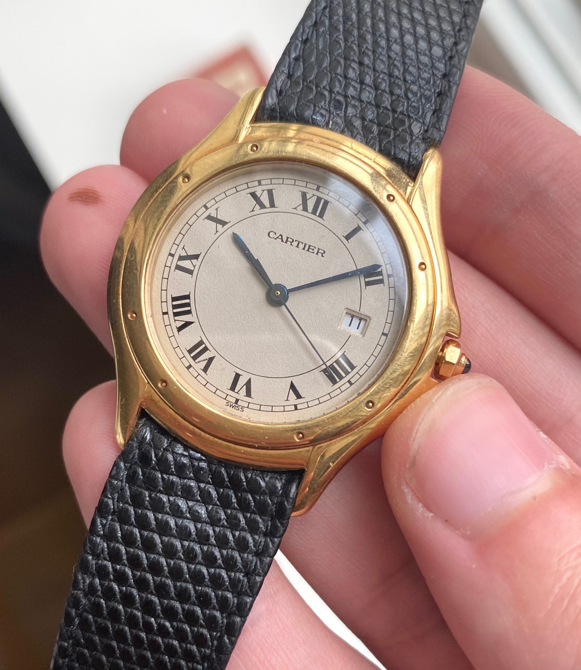 Cartier Cougar Rondo 18K Yellow Gold Cream Roman Numeral Dial Quartz Watch