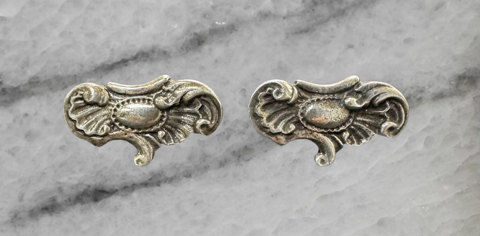 Jennifer Curtis Vintage Navajo Sterling Silver Toggle Cuff Links