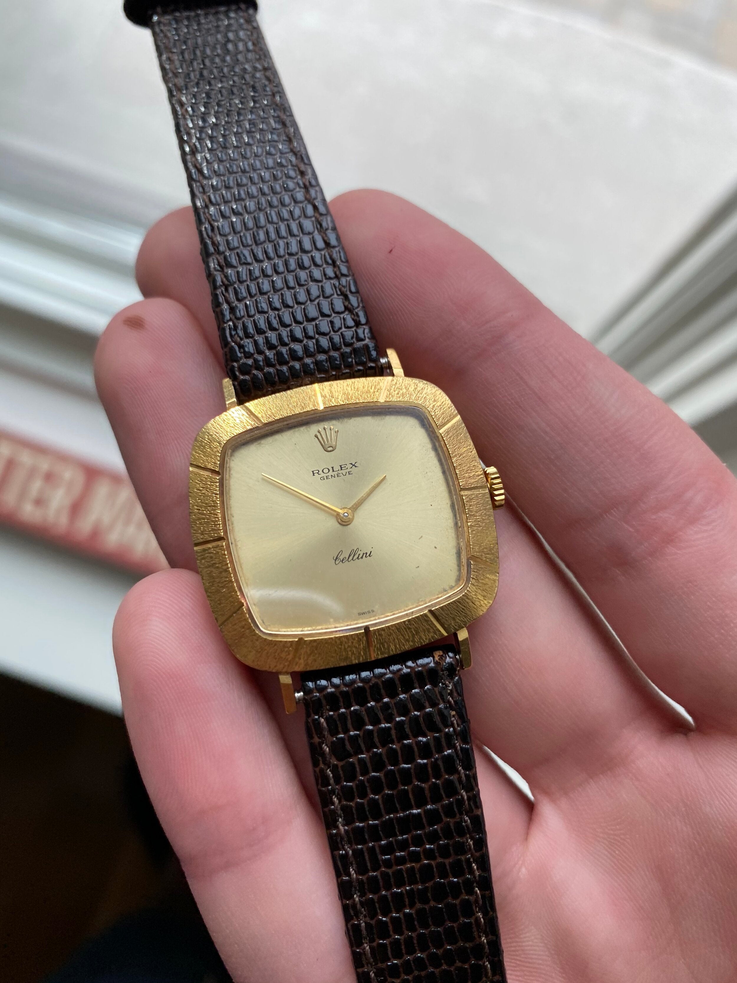 Rolex Cellini — 18k Yellow Gold