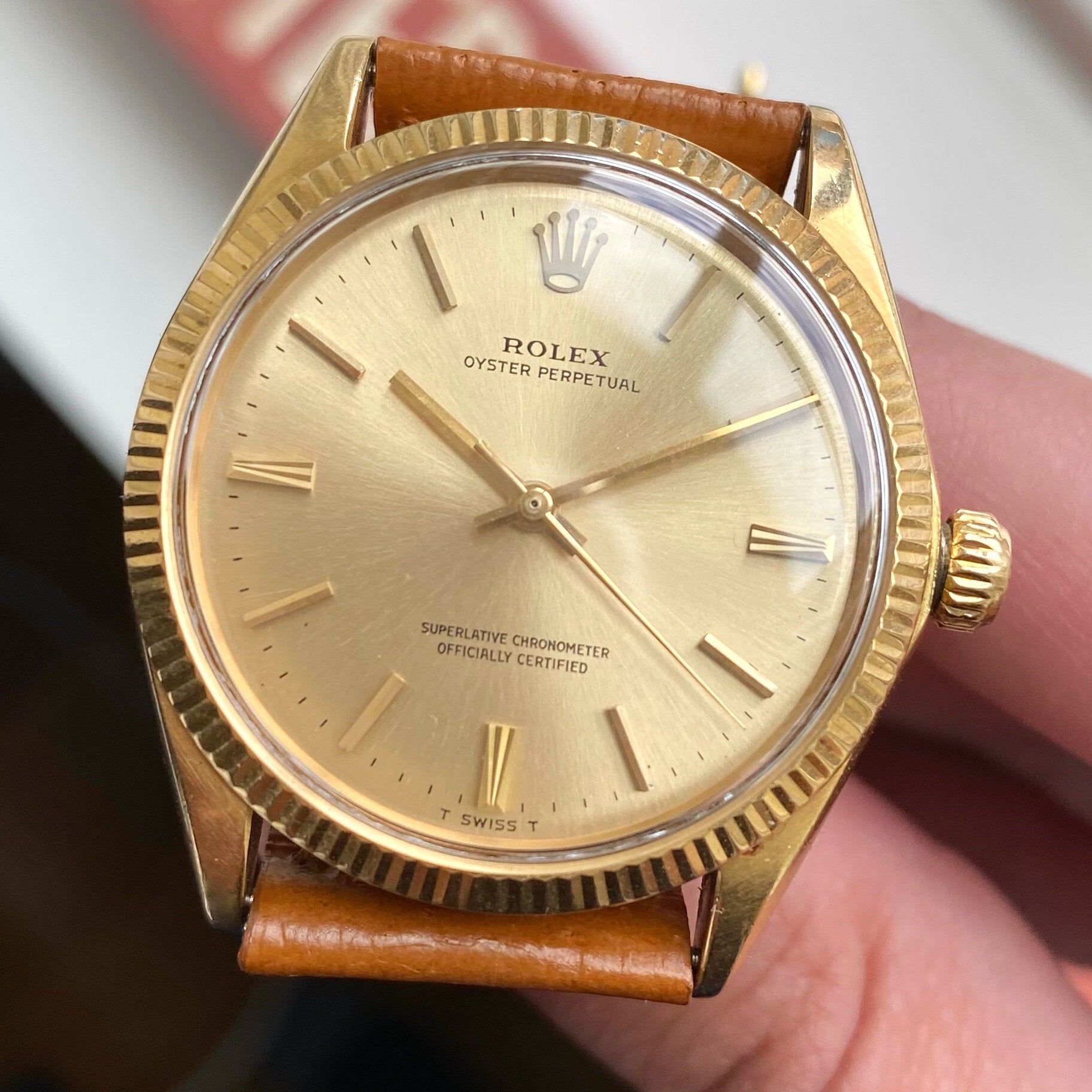 Rolex Oyster Perpetual ref. 1005 — 18k Yellow Gold