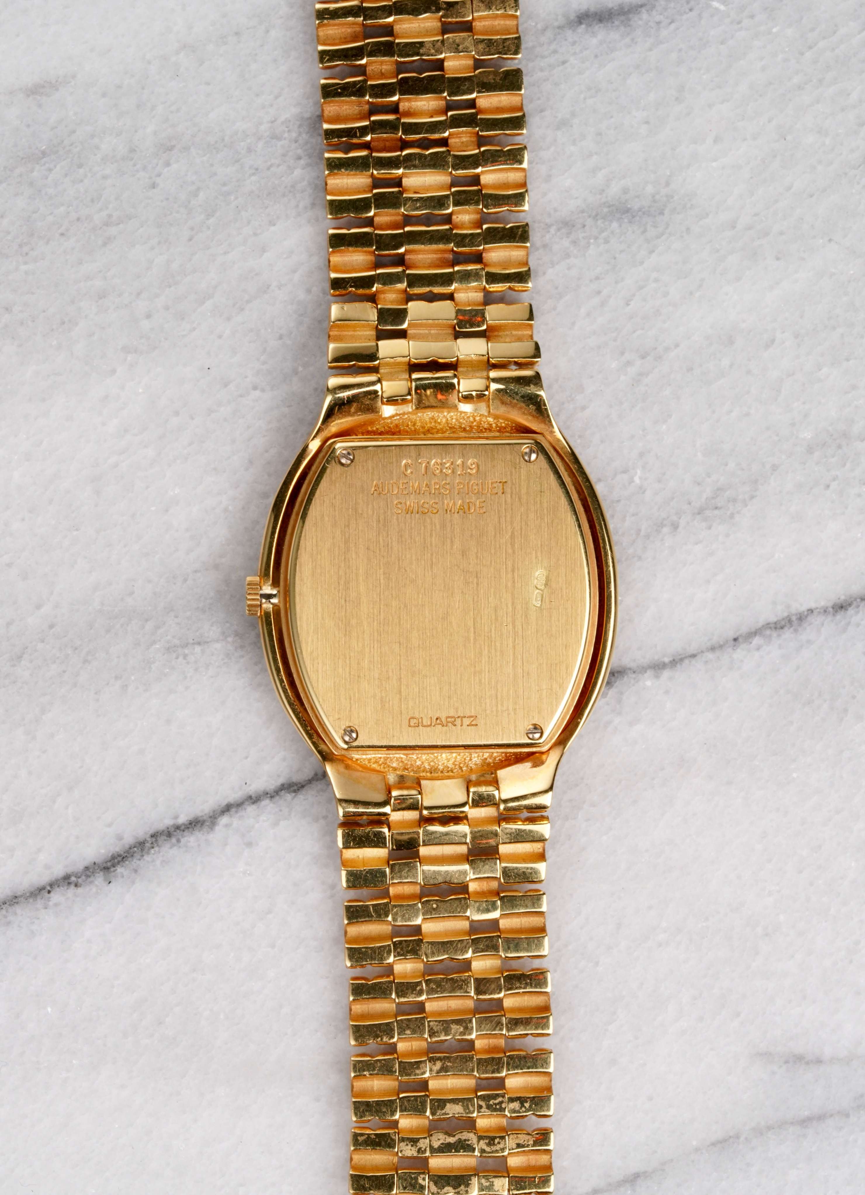 Audemars Piguet - 18k Yellow Gold.